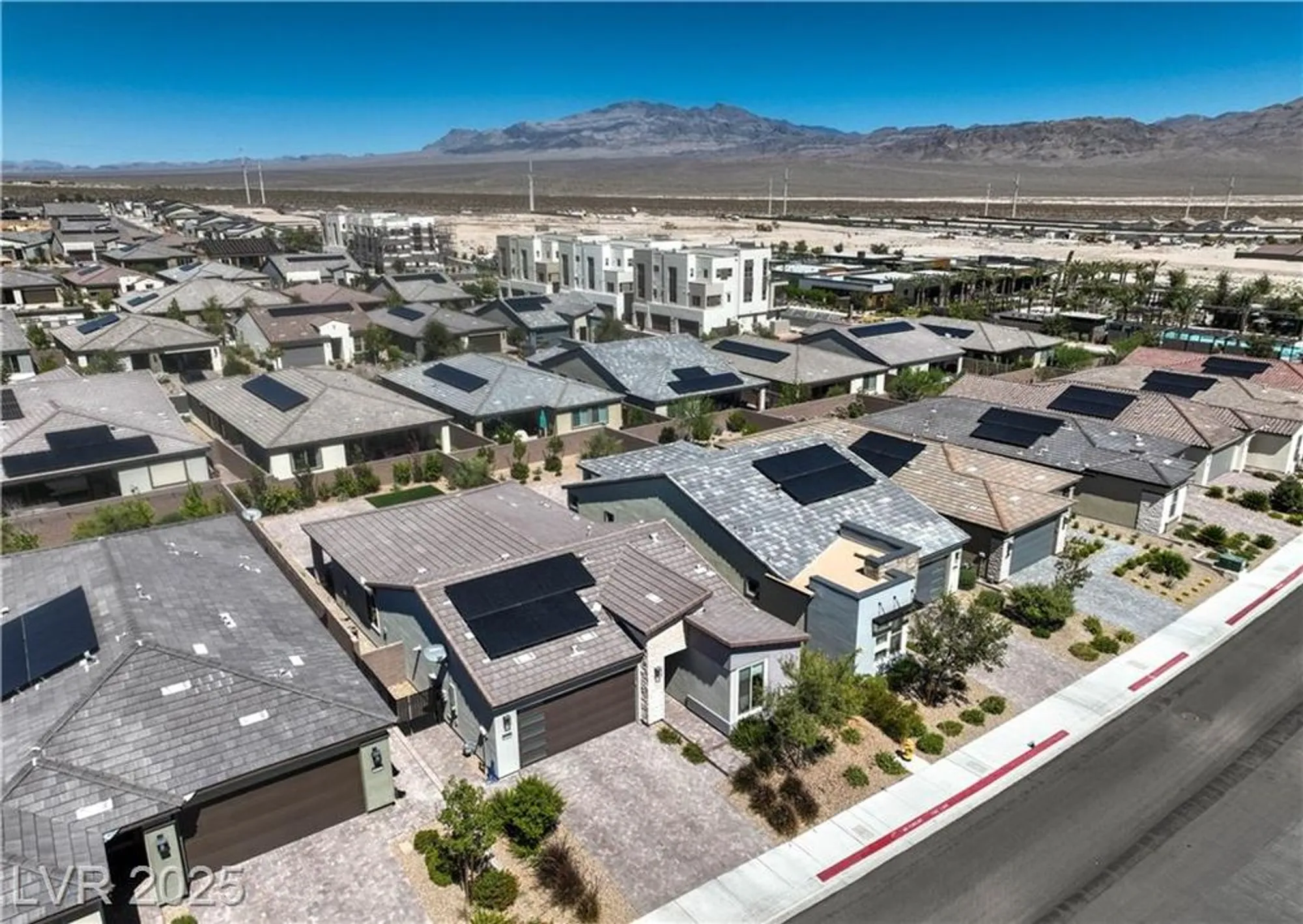 Property Slideshow image 47 of 52 | 9584 sard ln, Las Vegas, NV, 89143