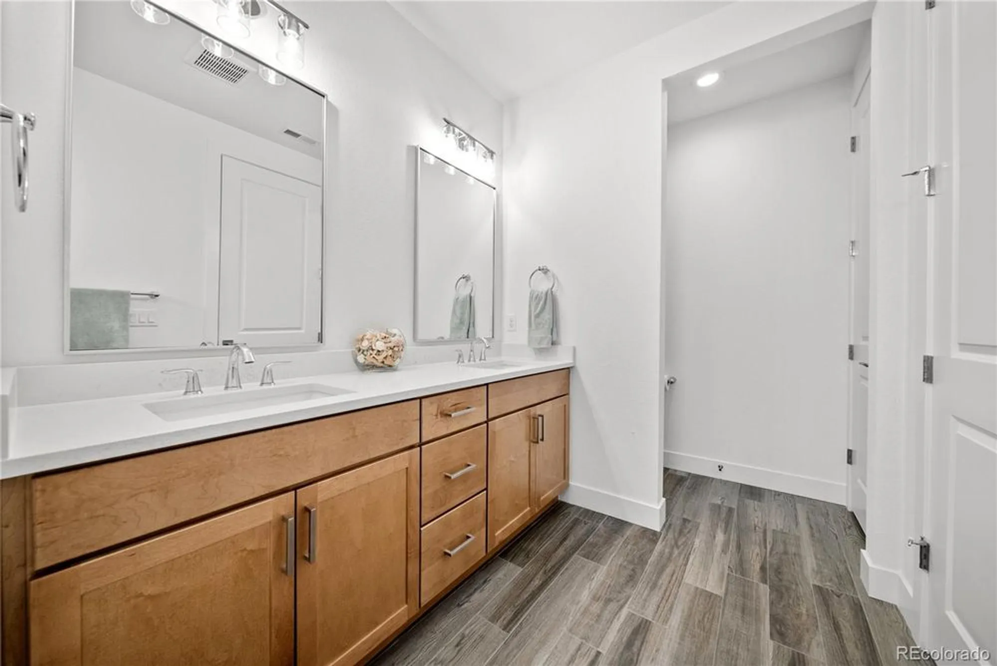 Property Slideshow image 22 of 40 | 331 josef cir, Fort Lupton, CO, 80621