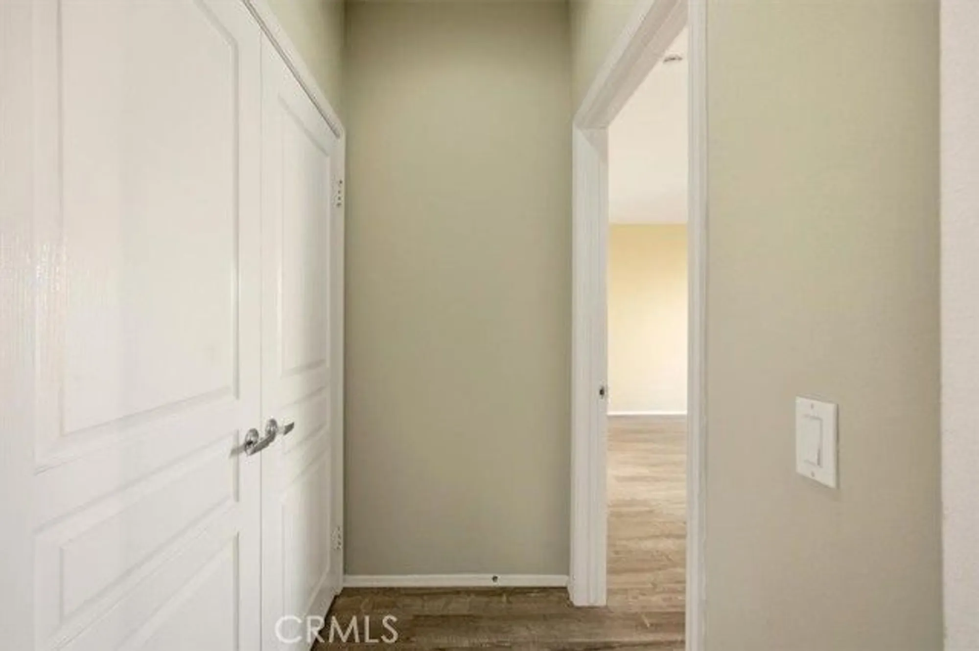 Property Slideshow image 19 of 36 | 19146 oak st, Apple Valley, CA, 92308