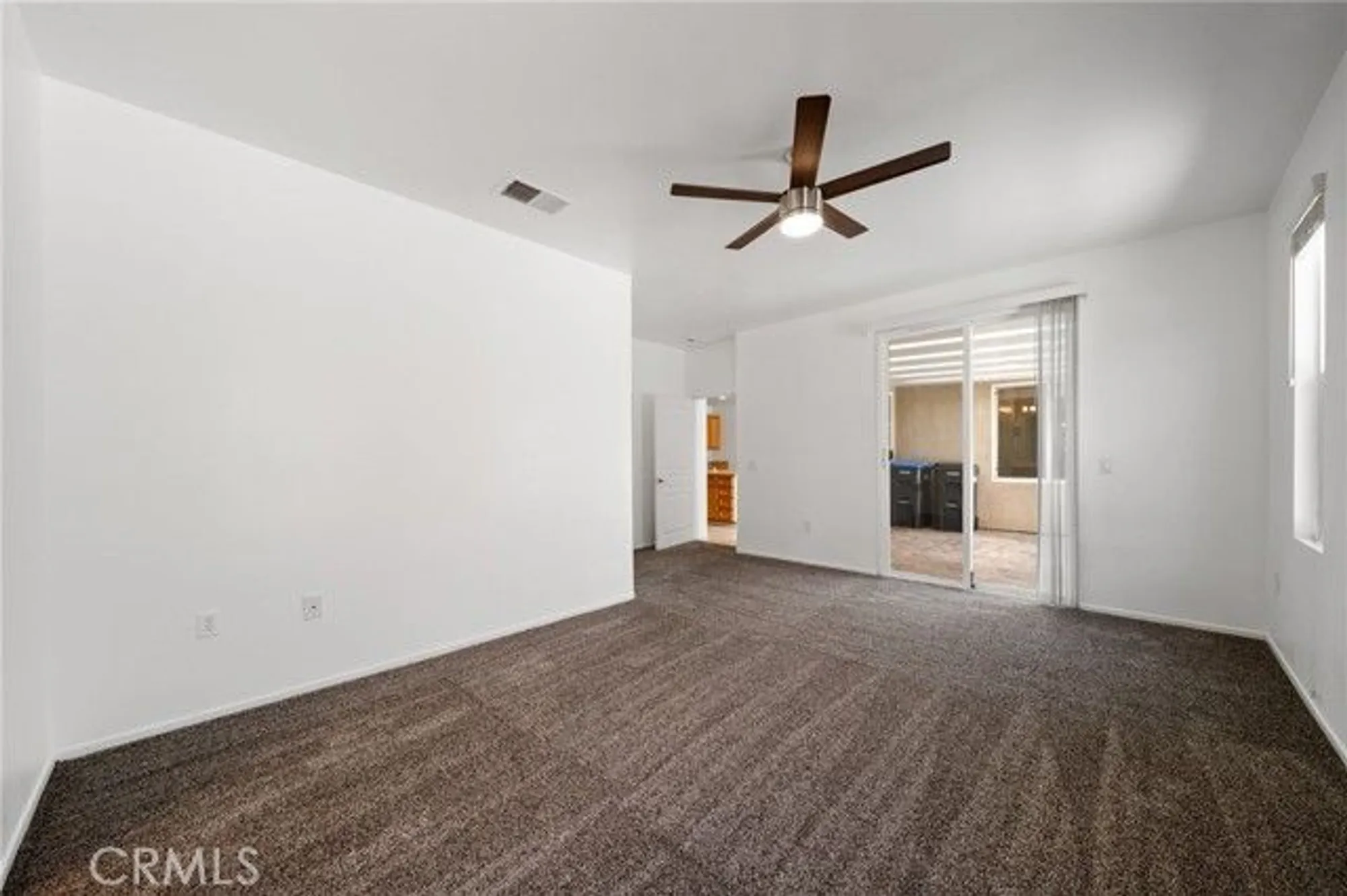 Property Slideshow image 15 of 29 | 1568 four seasons cir, Beaumont, CA, 92223