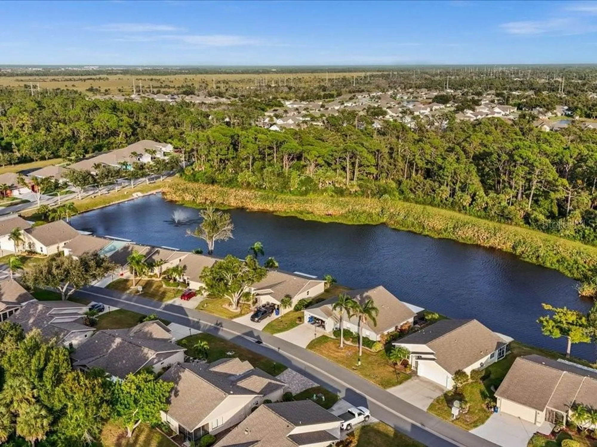 Property Slideshow image 31 of 50 | 515 wekiva river ct 81, Englewood, FL, 34223
