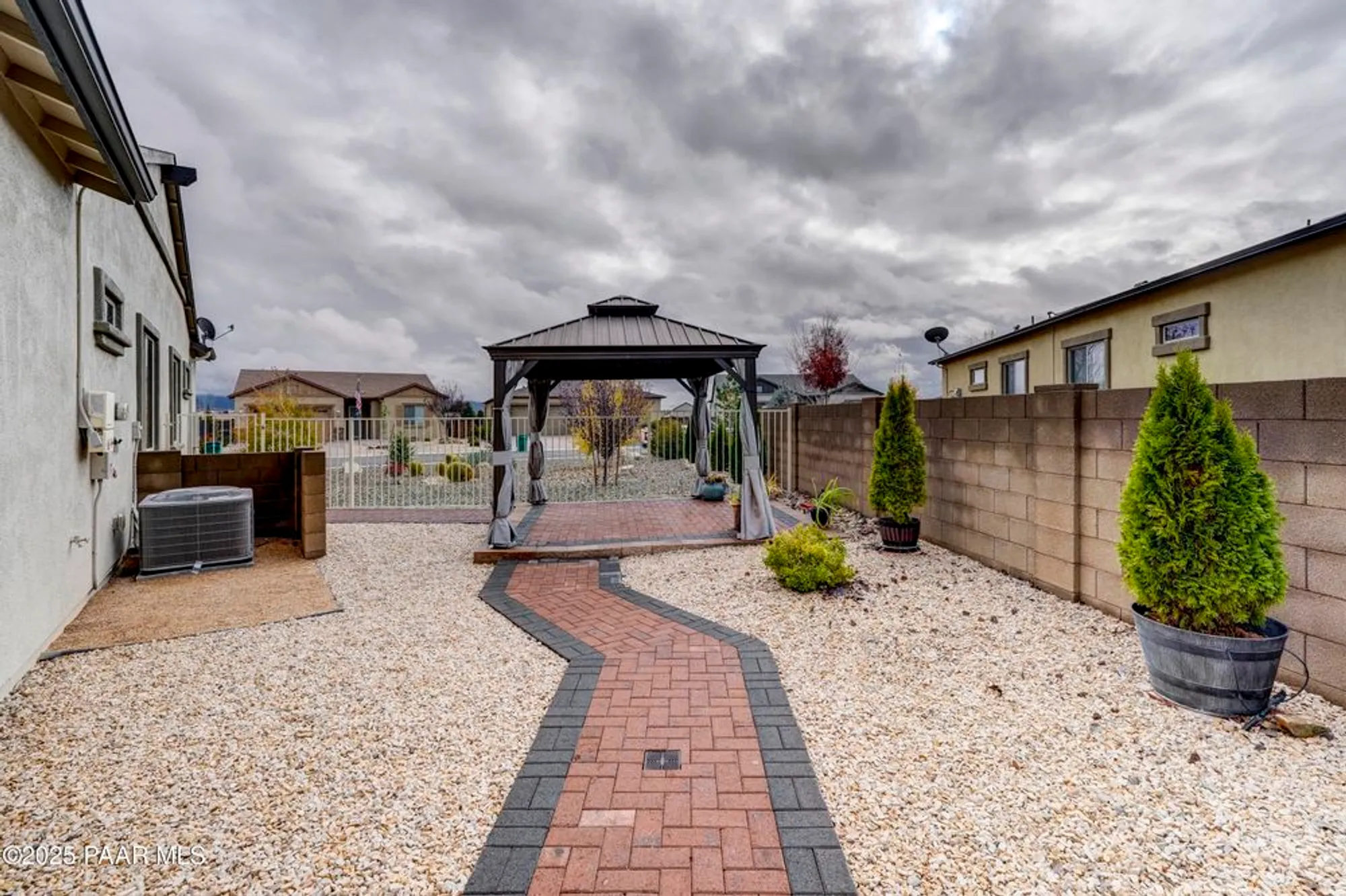 Property Slideshow image 10 of 28 | 7908 e bella vista ln, Prescott Valley, AZ, 86315