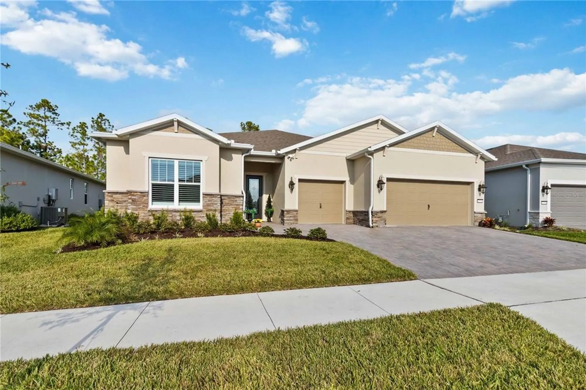 Property Slideshow image 3 of 70 | 2555 pine preserve ct, Saint Cloud, FL, 34771