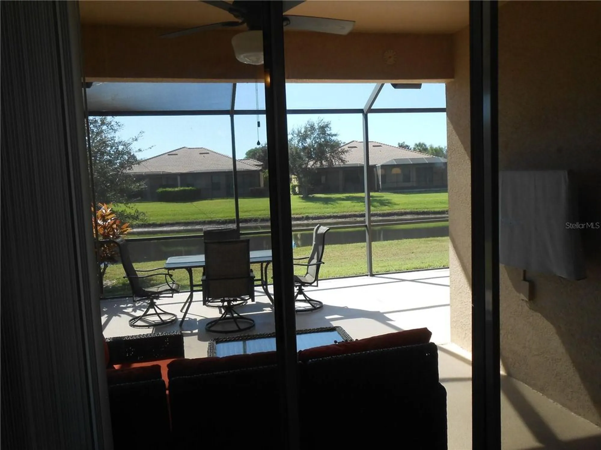 Property Slideshow image 37 of 61 | 344 mystic falls dr, Apollo Beach, FL, 33572