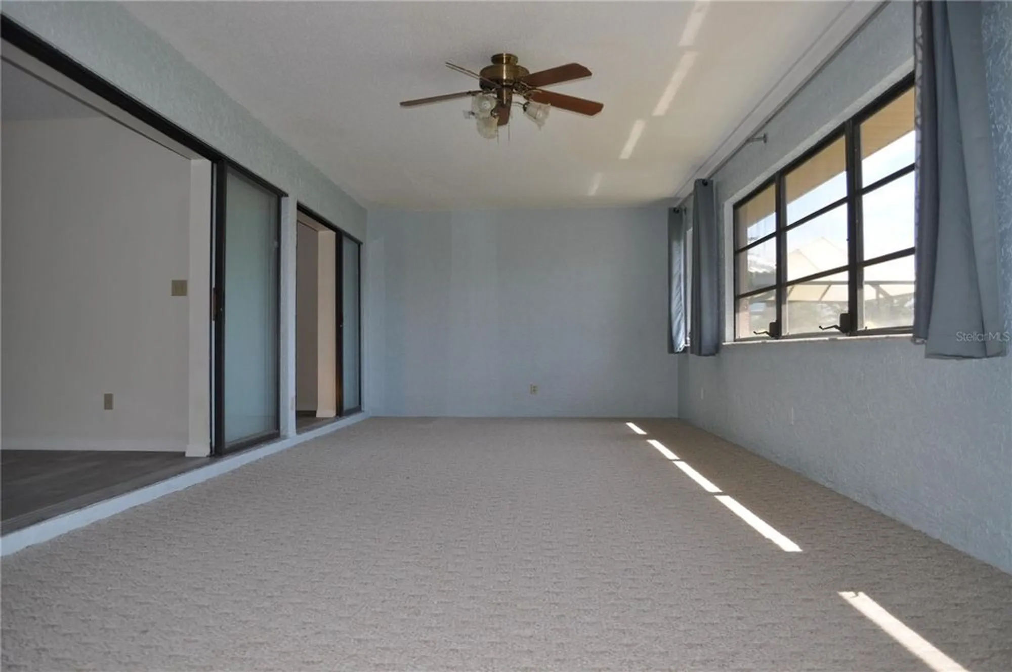 Property Slideshow image 10 of 11 | 721 elkhorn rd, Sun City Center, FL, 33573