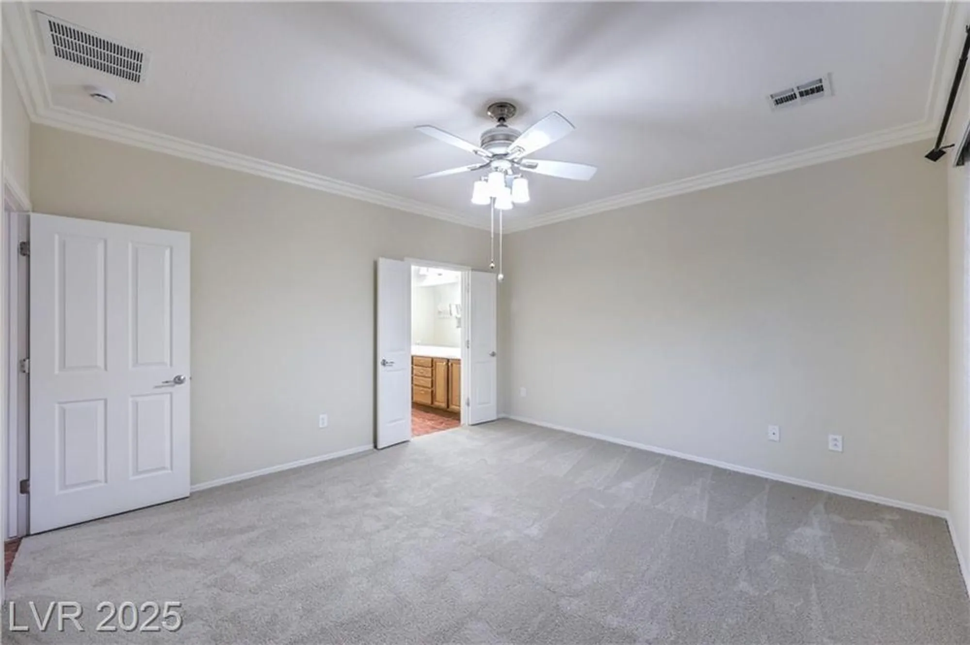 Property Slideshow image 15 of 52 | 2519 ashen light dr, Henderson, NV, 89044