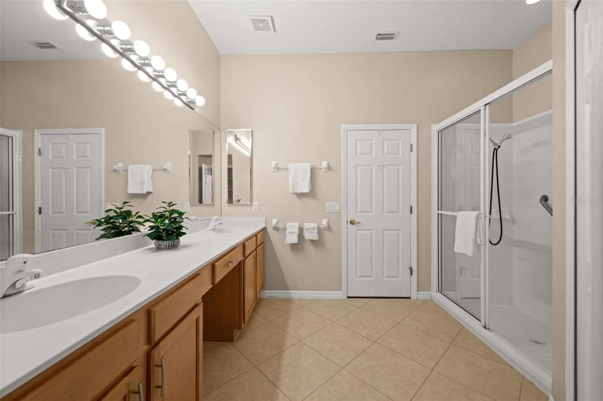 Property Slideshow image 28 of 49 | 10028 majestic ave, Fort Myers, FL, 33913