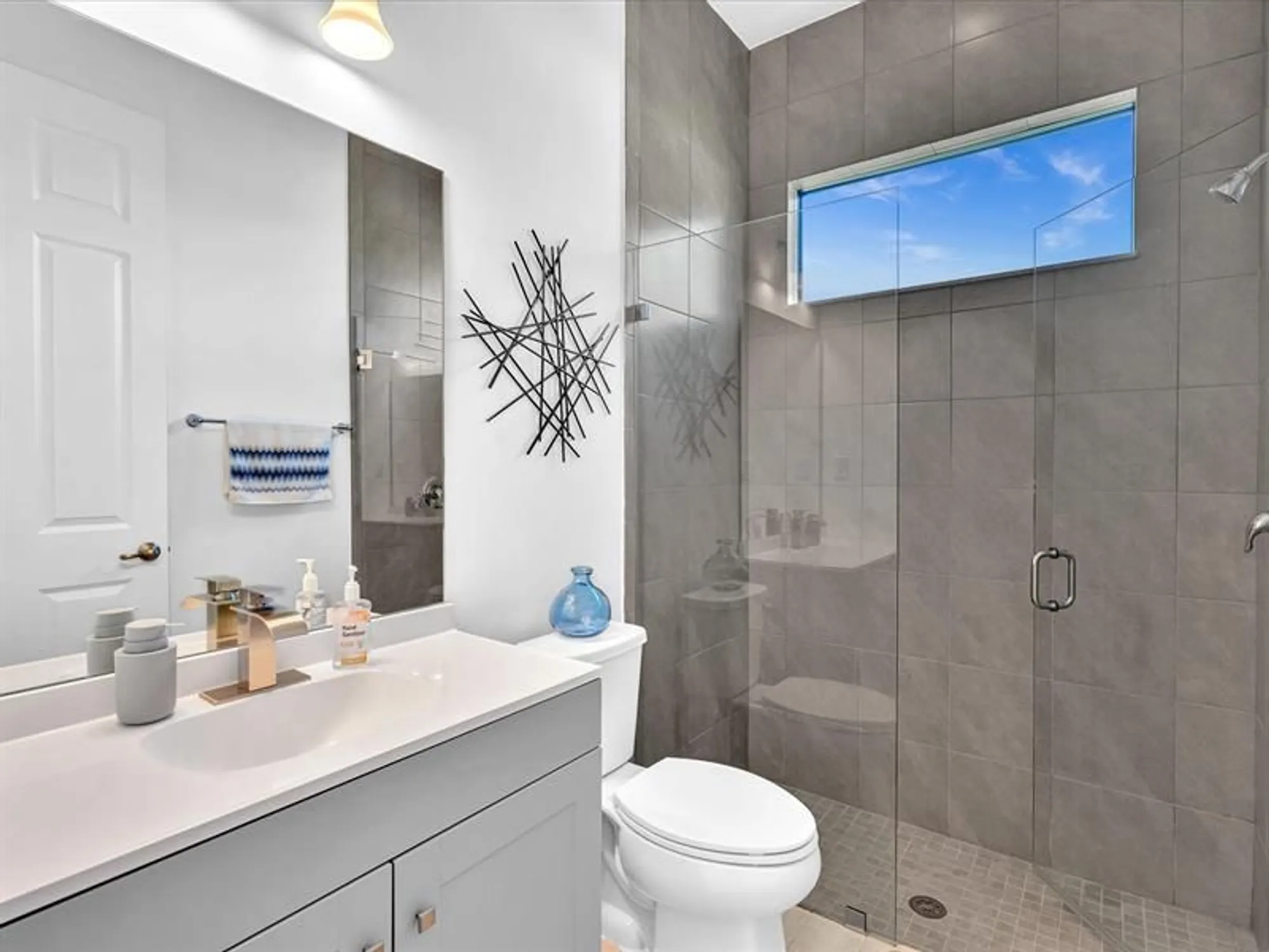 Property Slideshow image 57 of 98 | 8928 bastille cir e, Parkland, FL, 33076