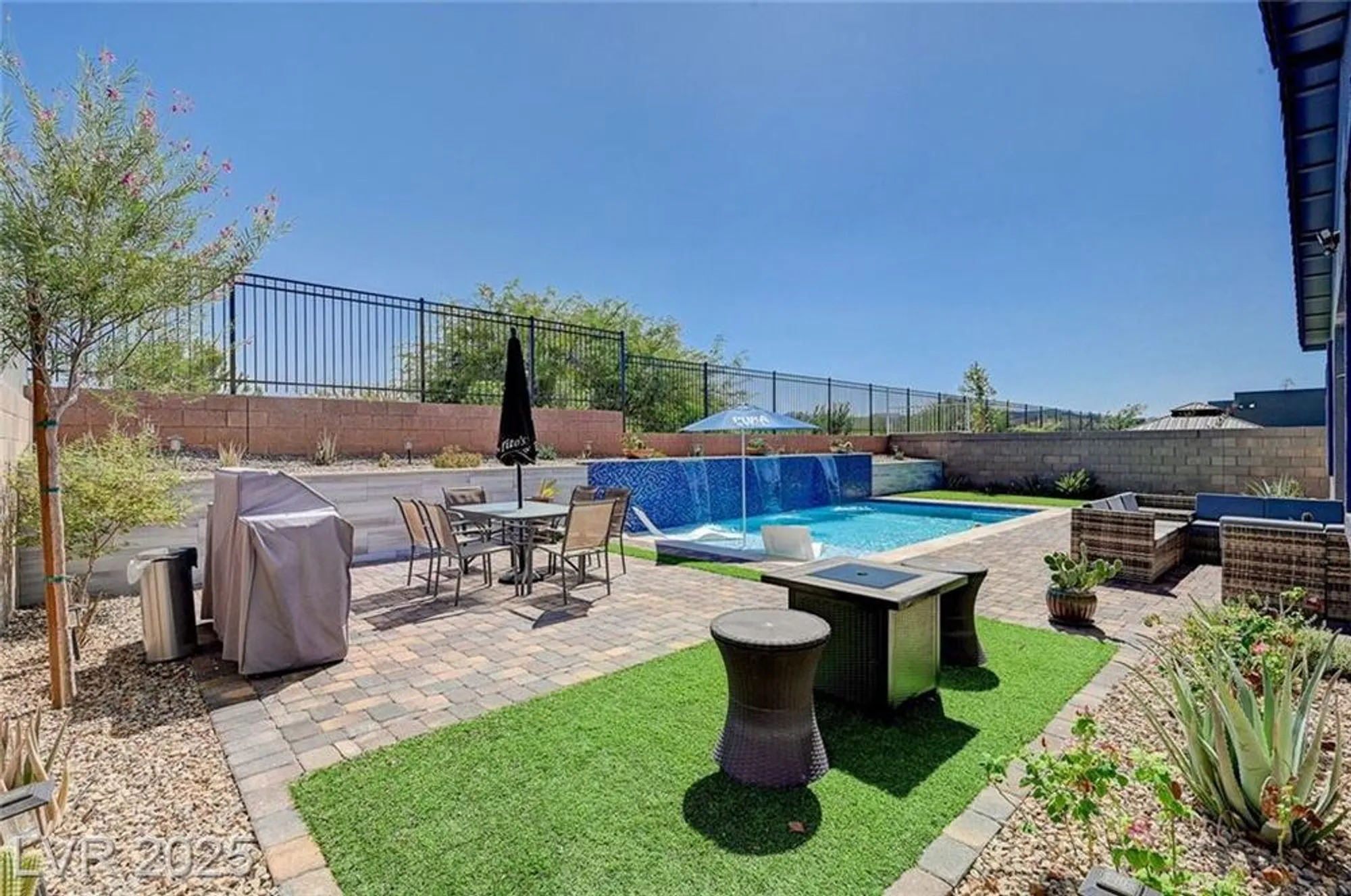 Property Slideshow image 48 of 99 | 33 reverie heights ave, Henderson, NV, 89011