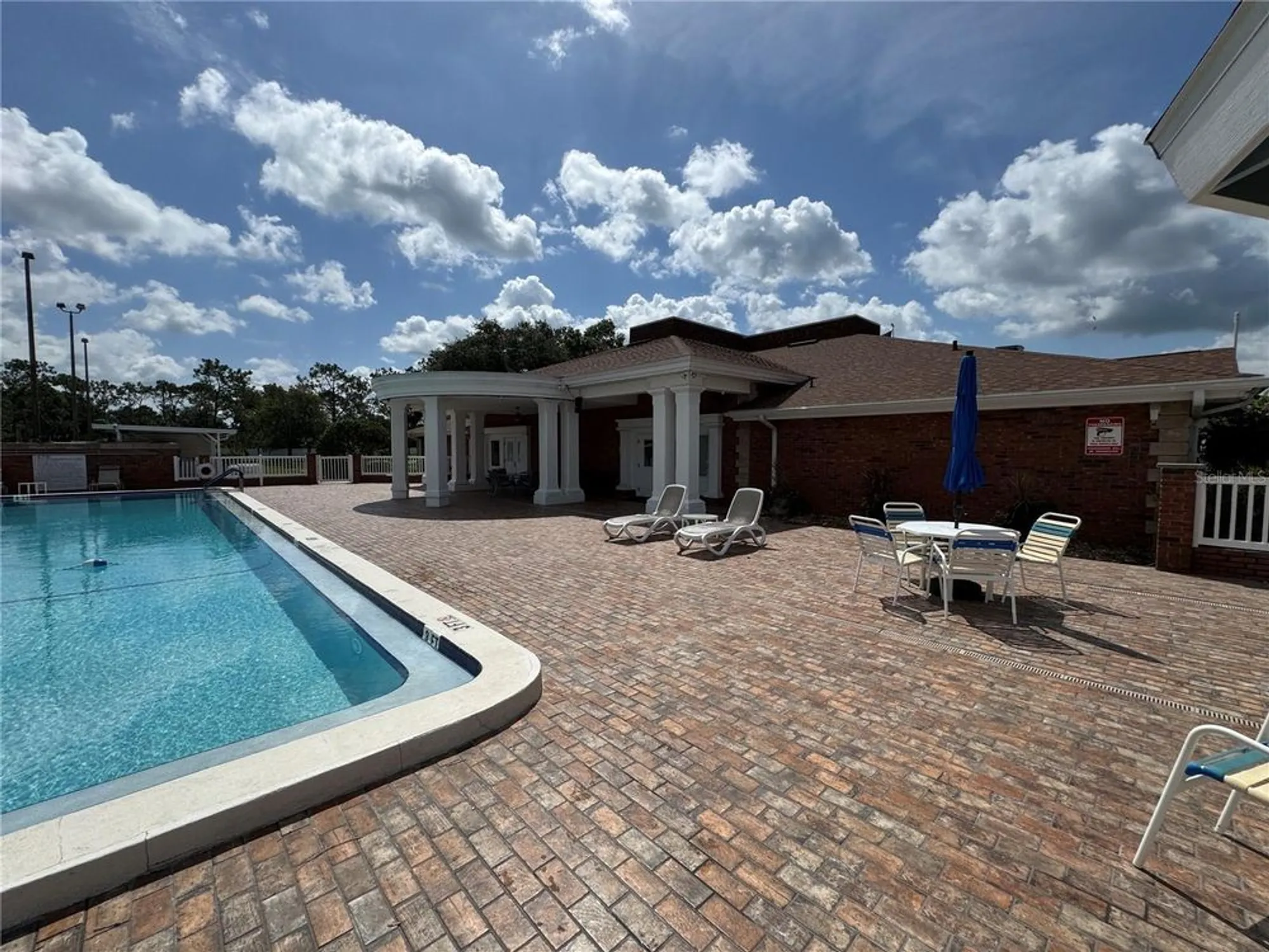 Property Slideshow image 23 of 42 | 4805 colonnades cir, Lakeland, FL, 33811