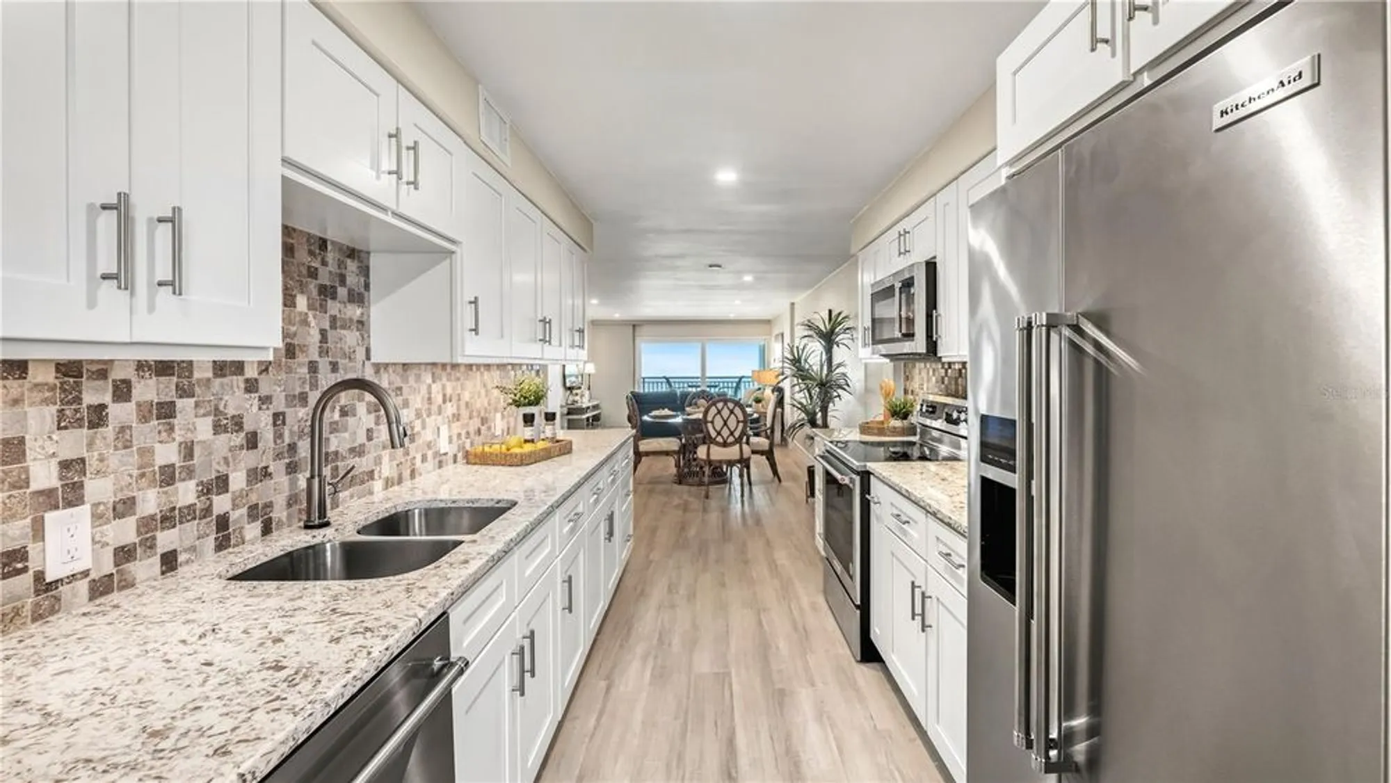 Property Slideshow image 7 of 58 | 20 whispering sands dr 1205, Sarasota, FL, 34242