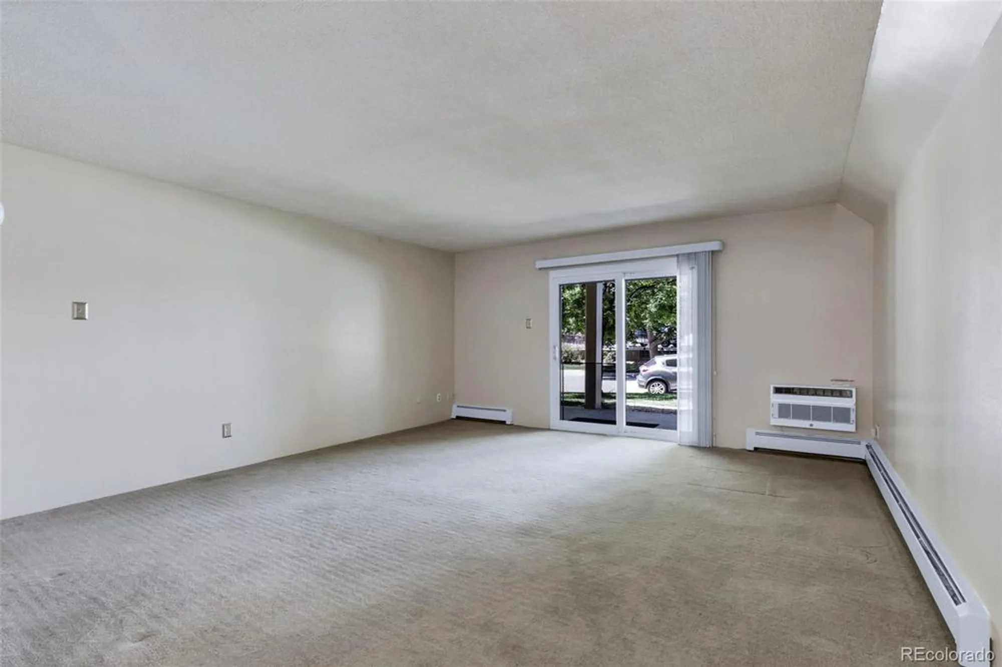 Property Slideshow image 6 of 41 | 13606 e bates ave apt 102, Aurora, CO, 80014
