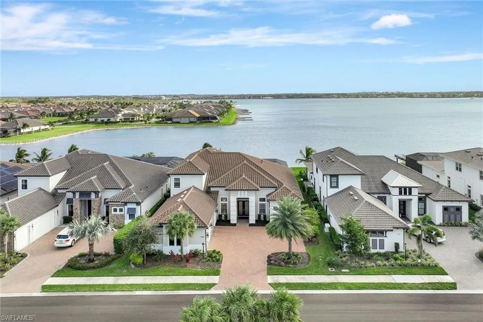 Property Slideshow image 2 of 50 | 11451 venetian lagoon dr, Fort Myers, FL, 33913