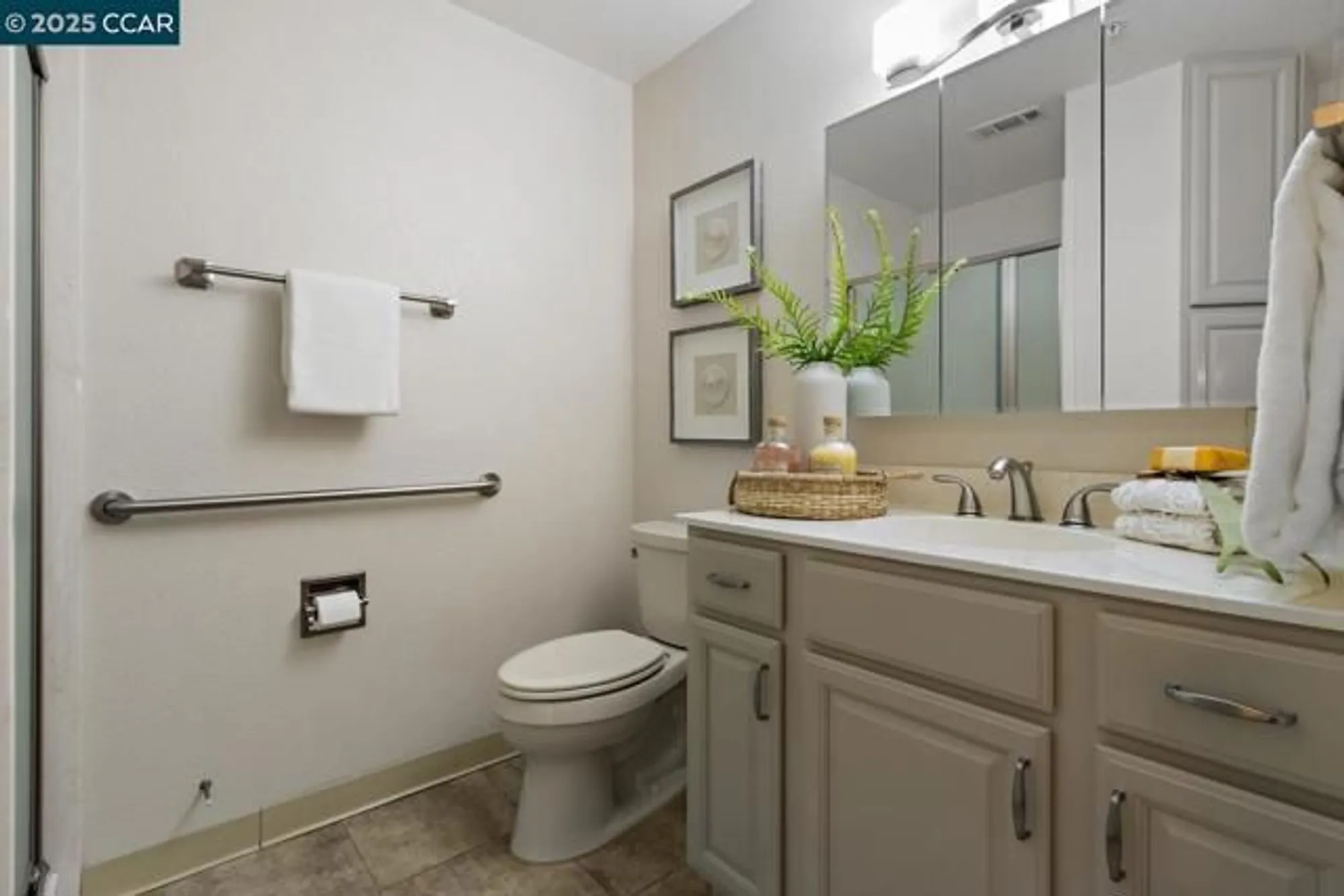 Property Slideshow image 18 of 60 | 1209 running springs rd apt 3, Walnut Creek, CA, 94595