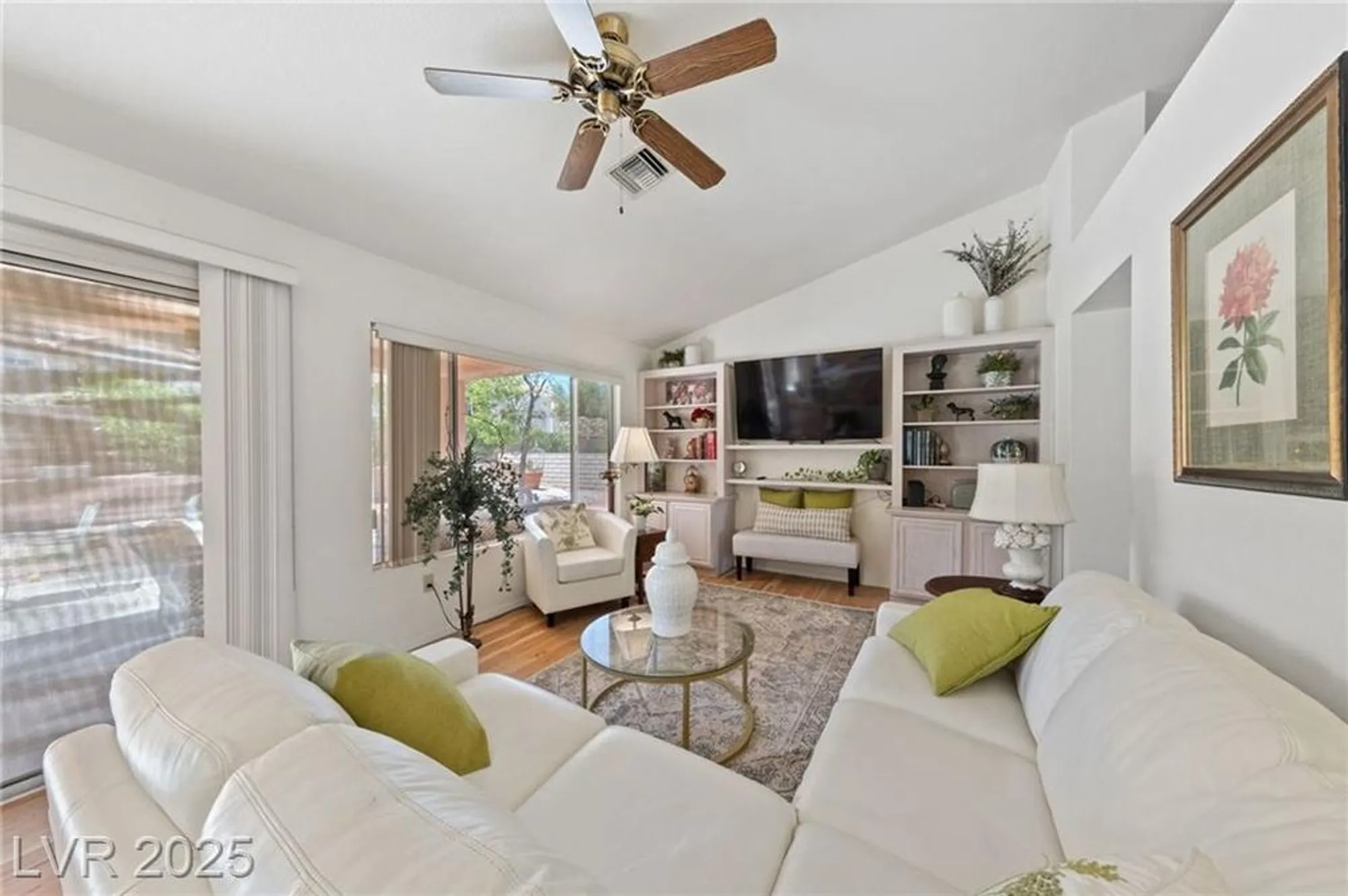 Property Slideshow image 12 of 72 | 2925 lotus hill dr, Las Vegas, NV, 89134