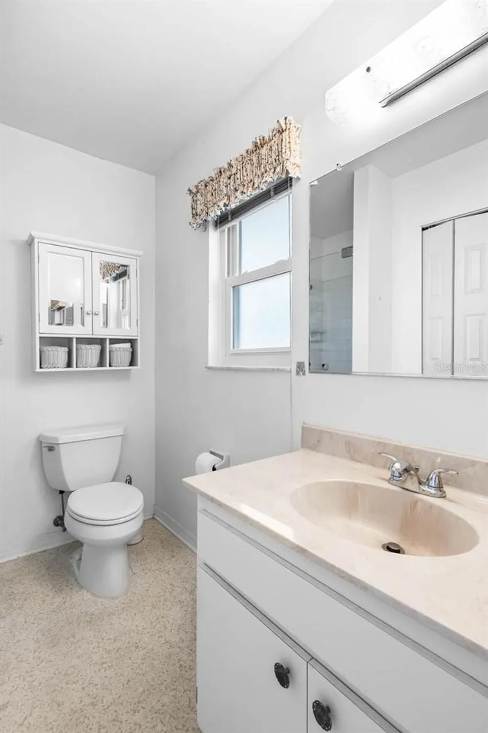 Property Slideshow image 18 of 45 | 606 fort duquesna dr, Sun City Center, FL, 33573