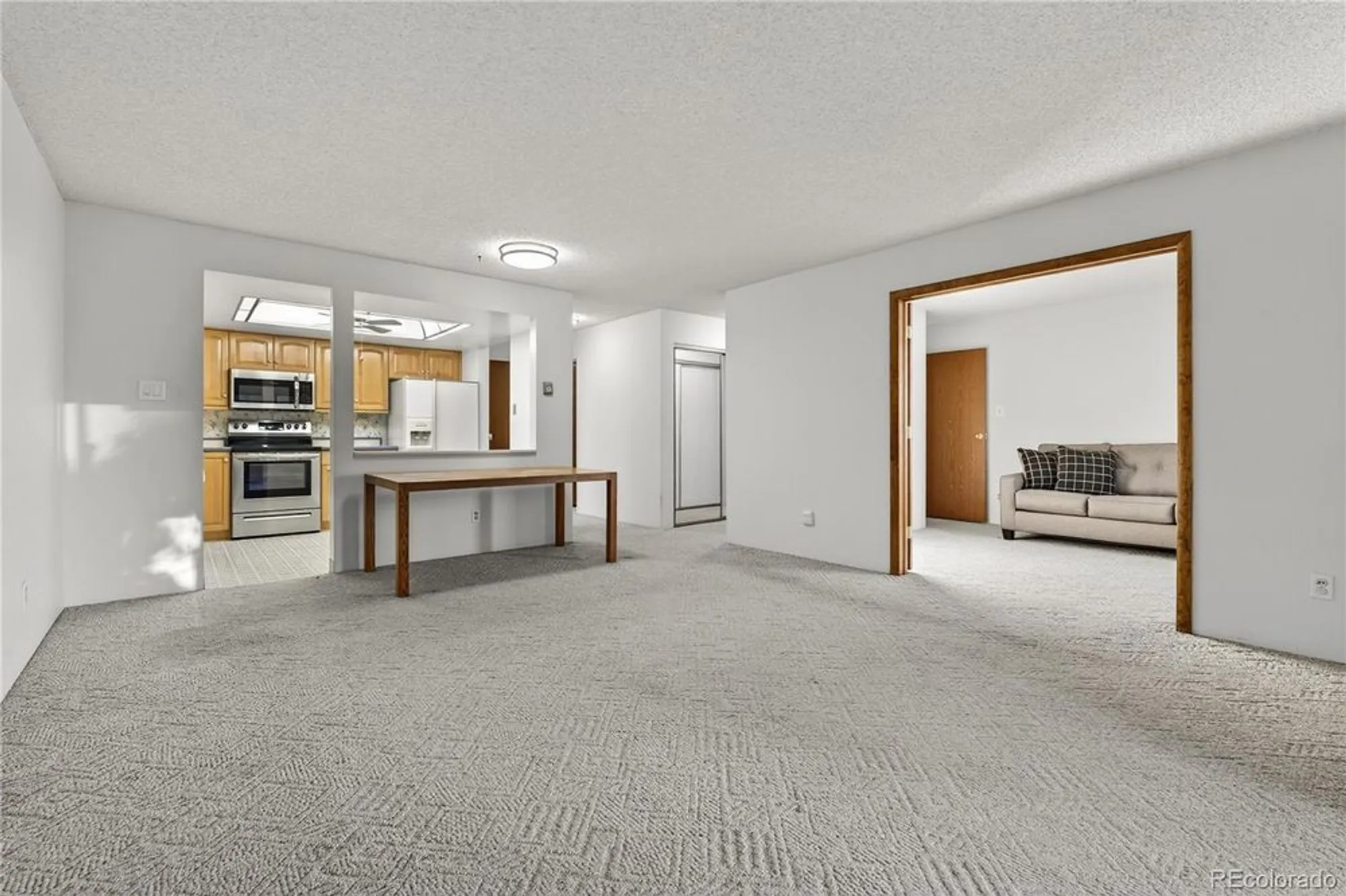 Property Slideshow image 4 of 37 | 13800 e marina dr apt 104, Aurora, CO, 80014