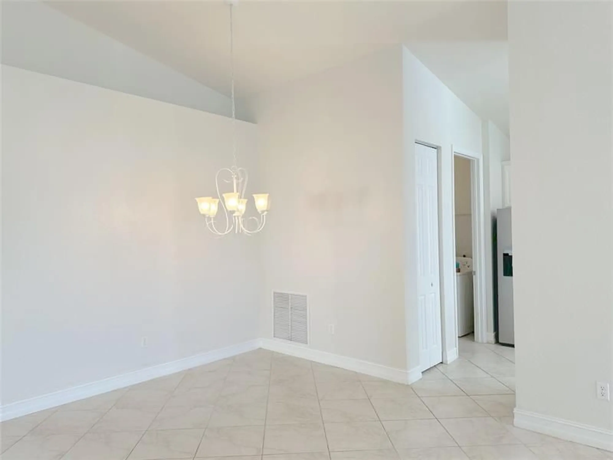 Property Slideshow image 5 of 32 | 6204 thames pl, Vero Beach, FL, 32966