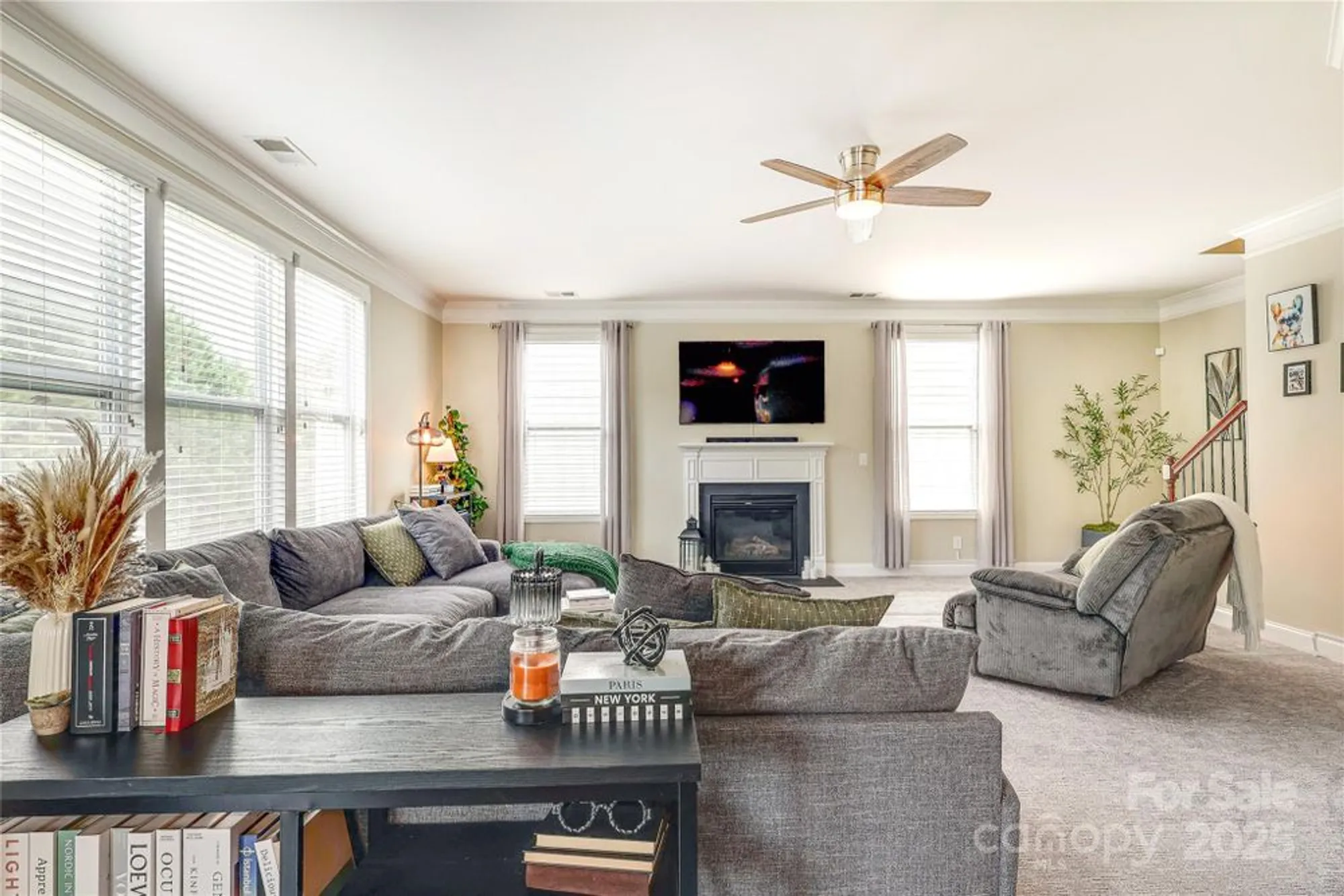 Property Slideshow image 9 of 46 | 5015 el molino dr, Charlotte, NC, 28214