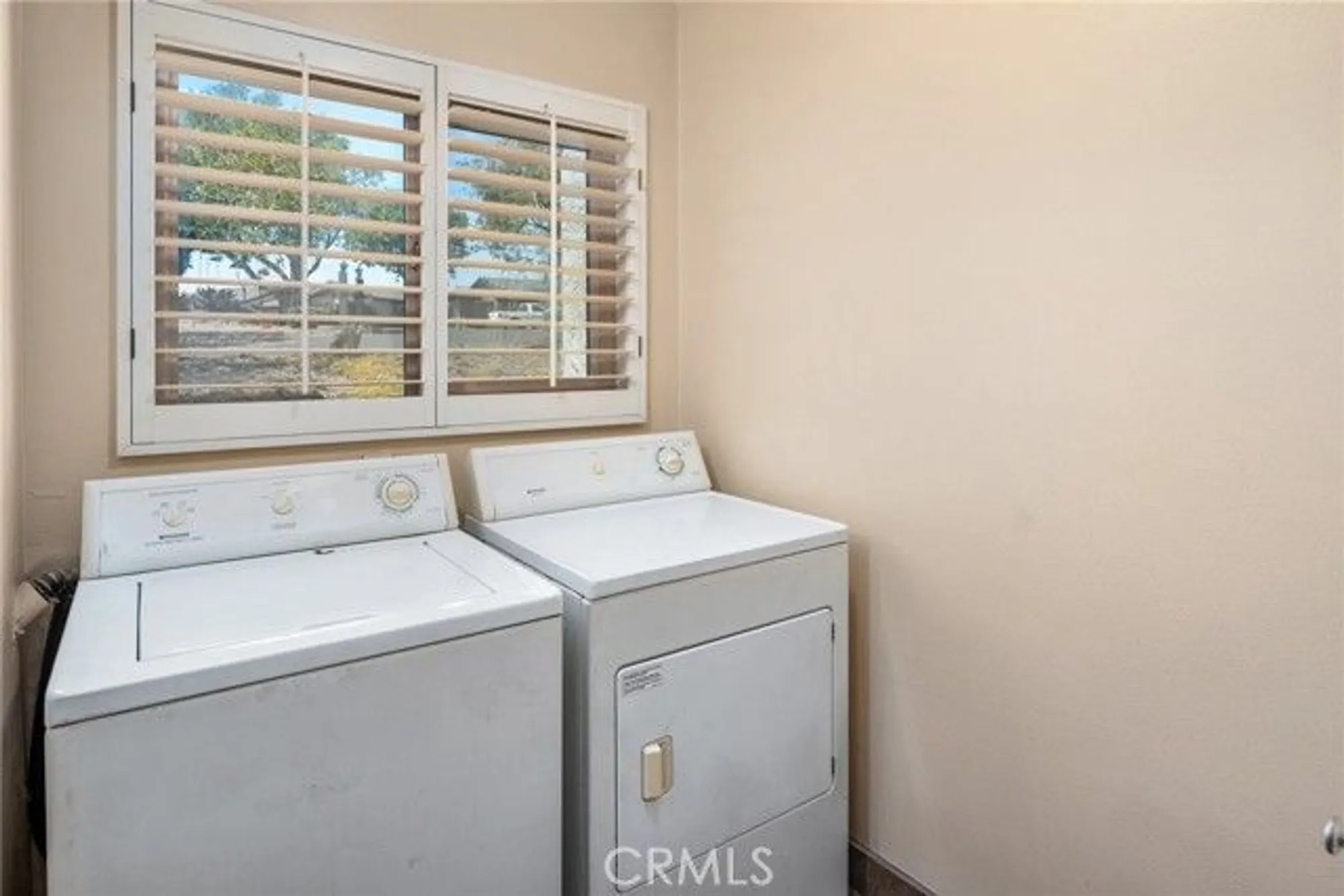 Property Slideshow image 23 of 31 | 1400 market st, Vista, CA, 92084