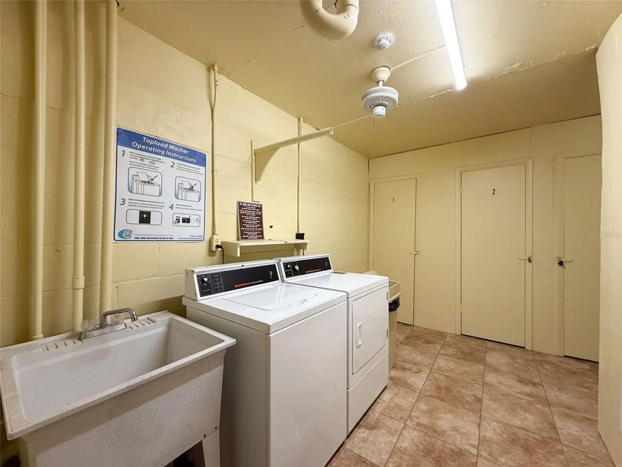Property Slideshow image 20 of 32 | 4550 cove cir apt 507, St Petersburg, FL, 33708