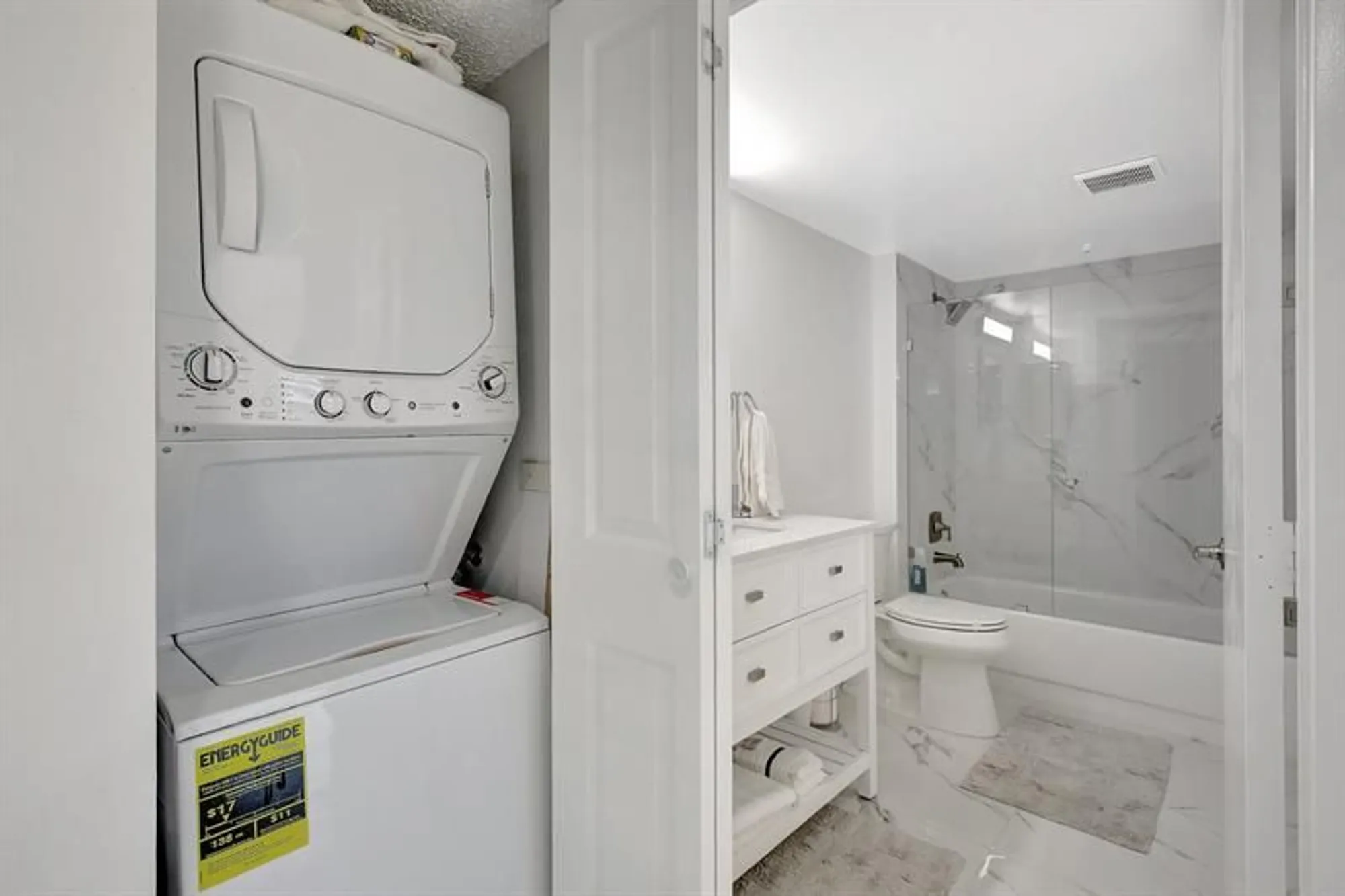 Property Slideshow image 19 of 45 | 13355 sw 16th ct, Pembroke Pines, FL, 33027