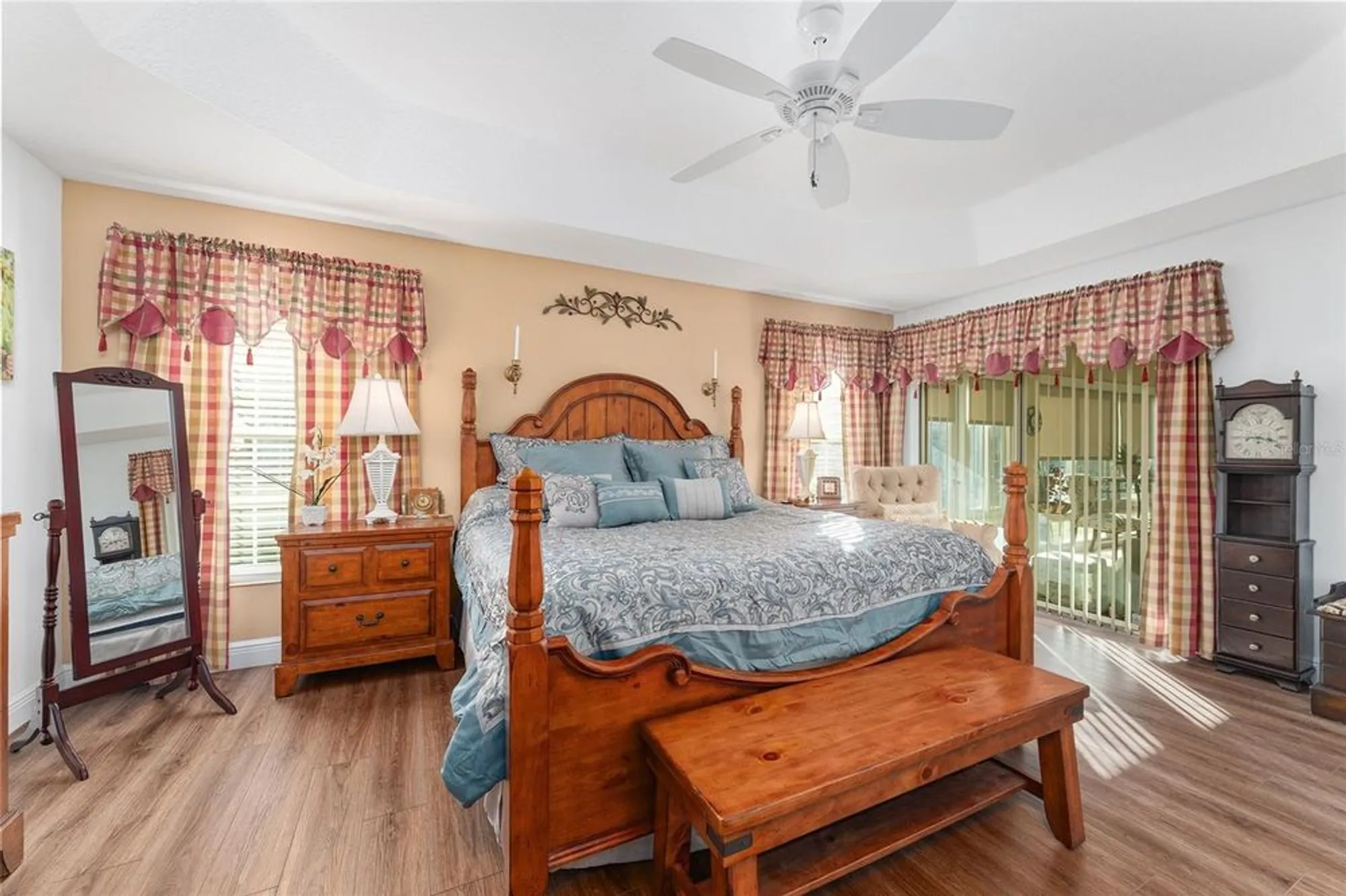 Property Slideshow image 26 of 44 | 2053 beecher path, The Villages, FL, 32162