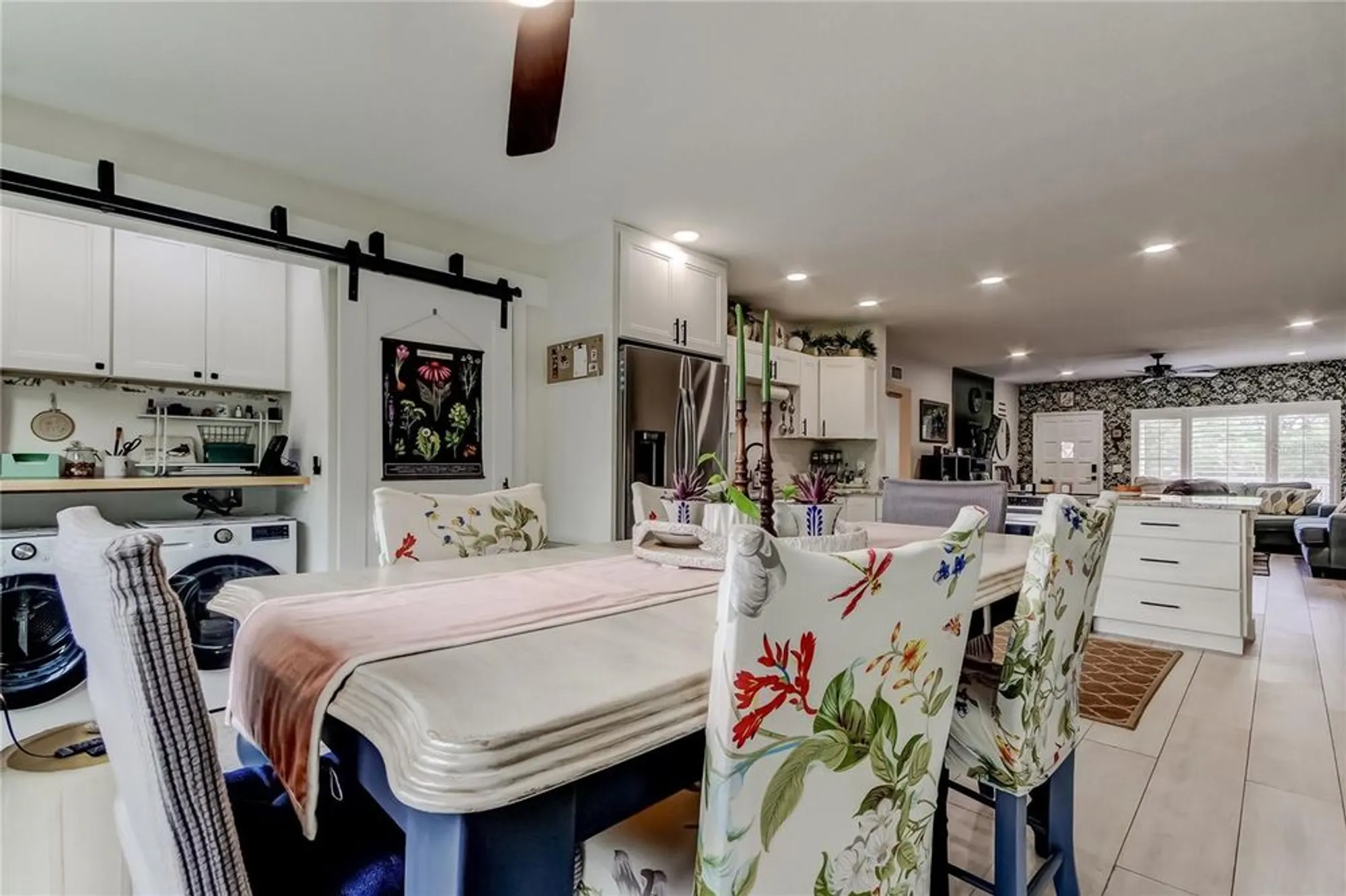 Property Slideshow image 20 of 66 | 2170 americus blvd 64, Clearwater, FL, 33763