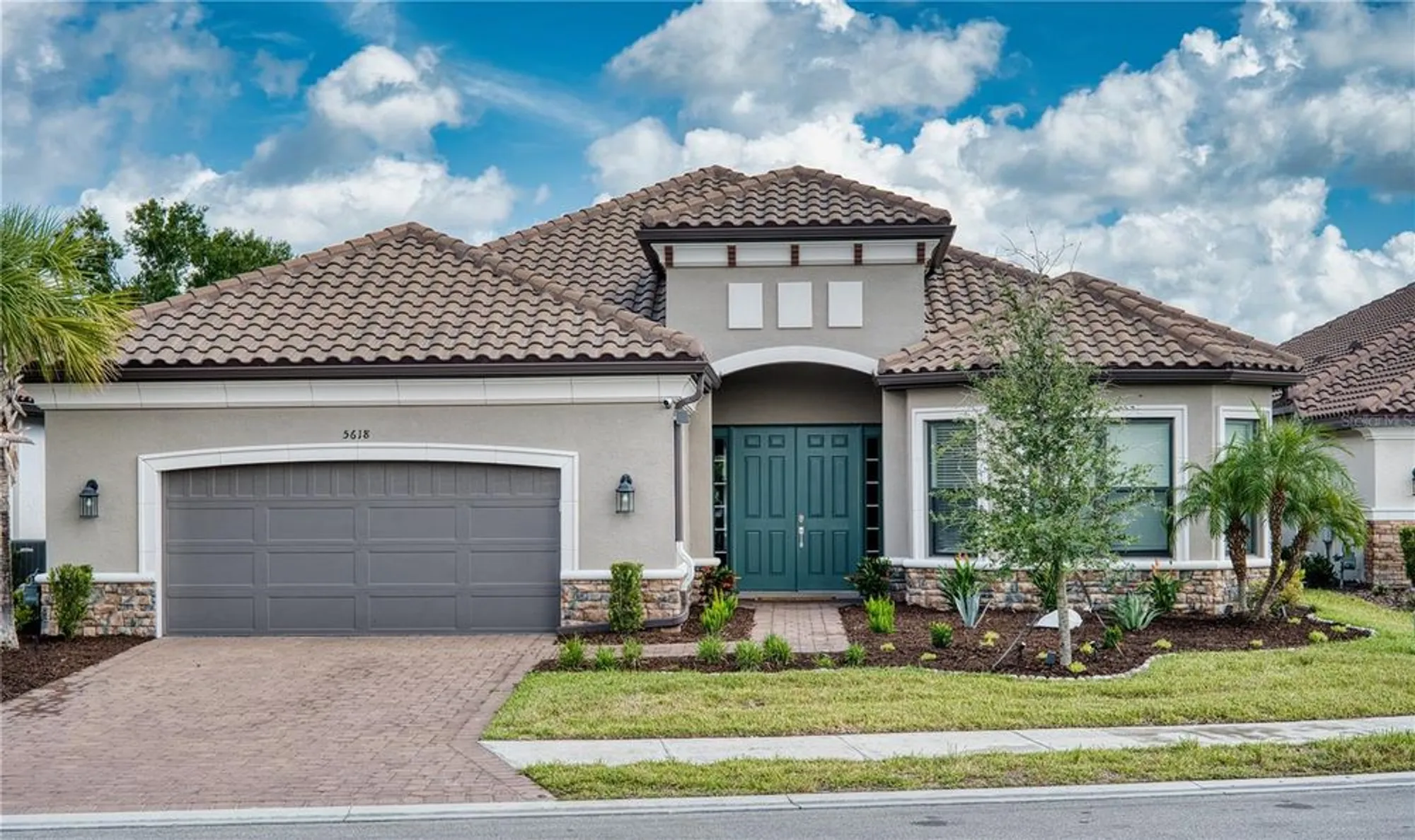 Property Slideshow image 9 of 60 | 5618 caserta ct, Palmetto, FL, 34221