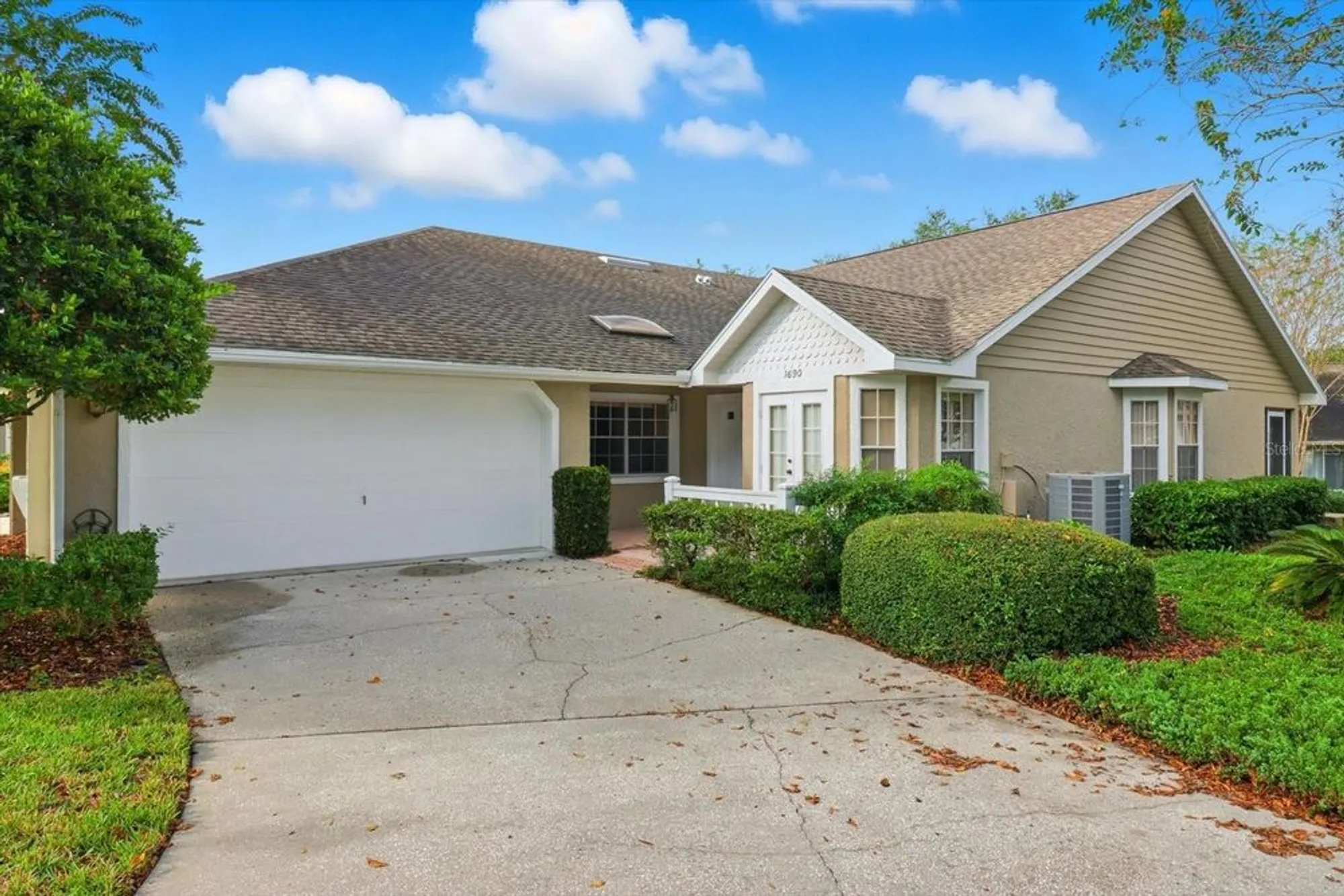 Property Slideshow image 1 of 61 | 1690 n foxboro loop, Crystal River, FL, 34429