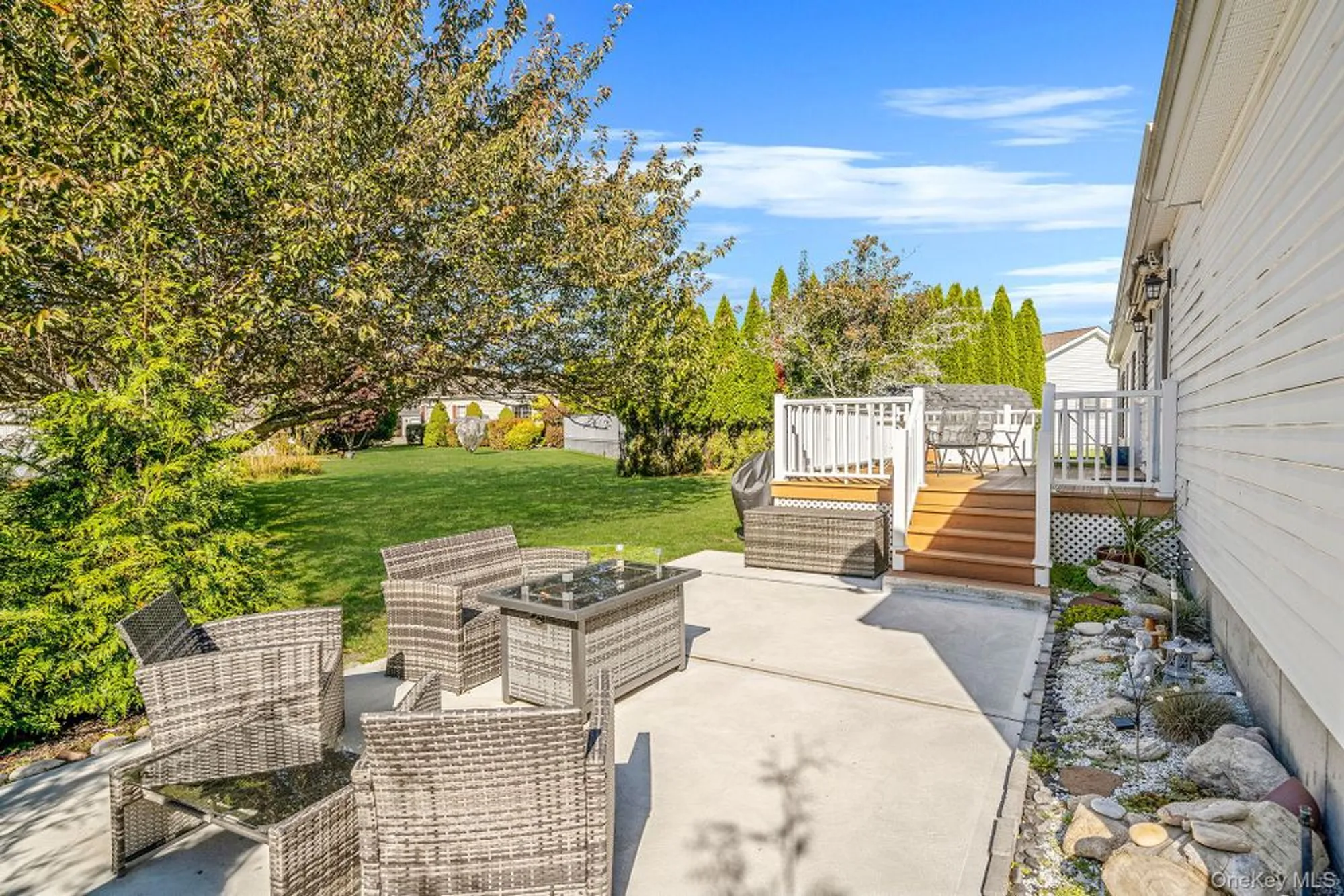 Property Slideshow image 7 of 48 | 1407 middle rd unit 258, Calverton, NY, 11933