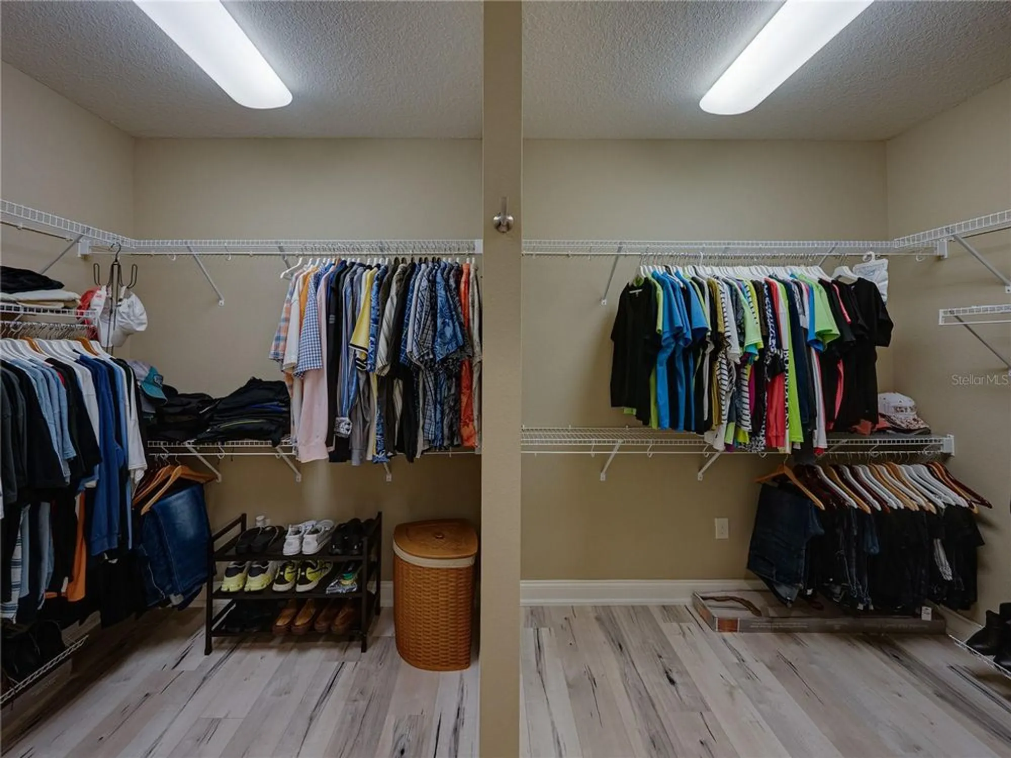 Property Slideshow image 42 of 77 | 8152 lake james dr, Lakeland, FL, 33810