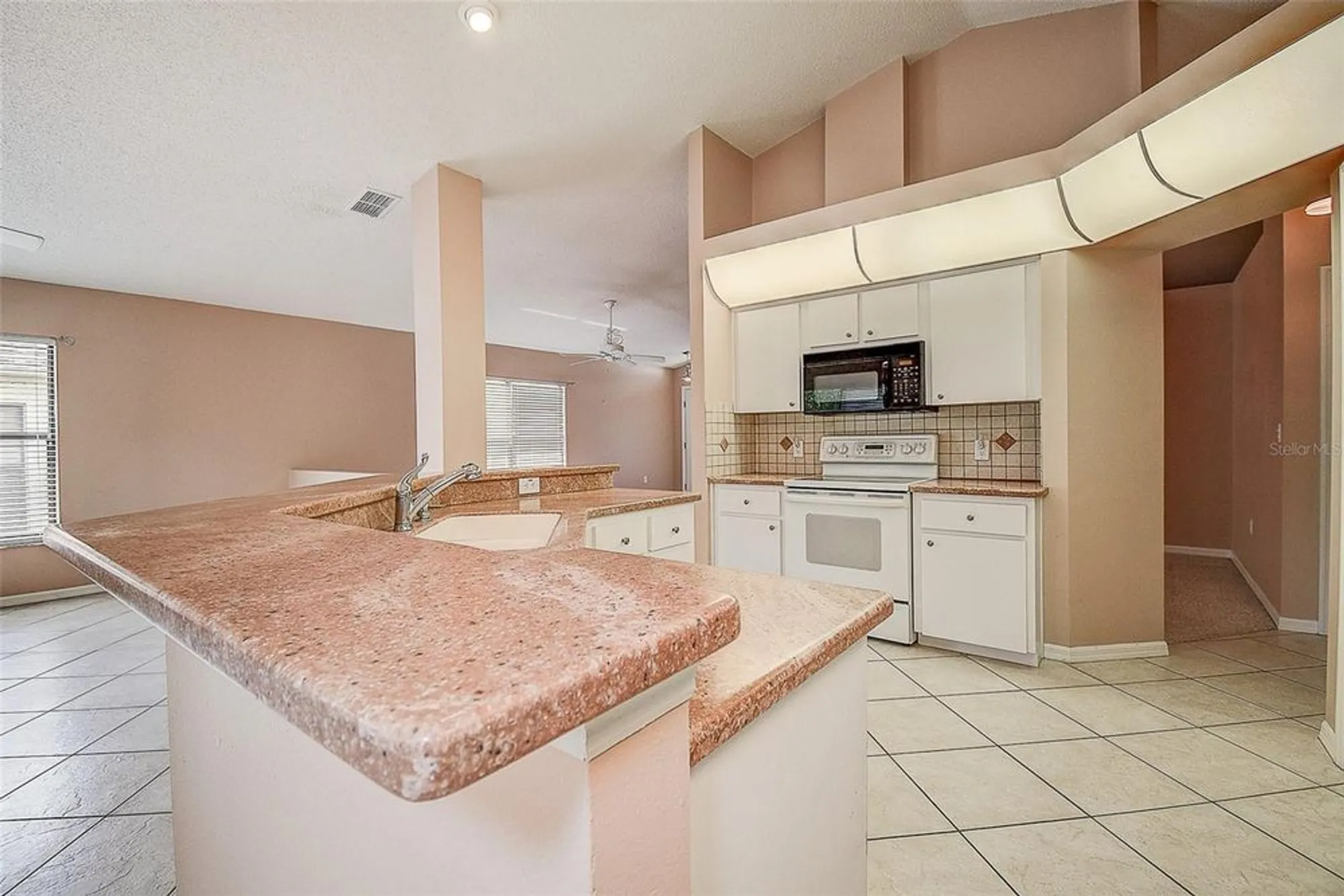 Property Slideshow image 10 of 31 | 11121 cherrywood ct, Spring Hill, FL, 34609