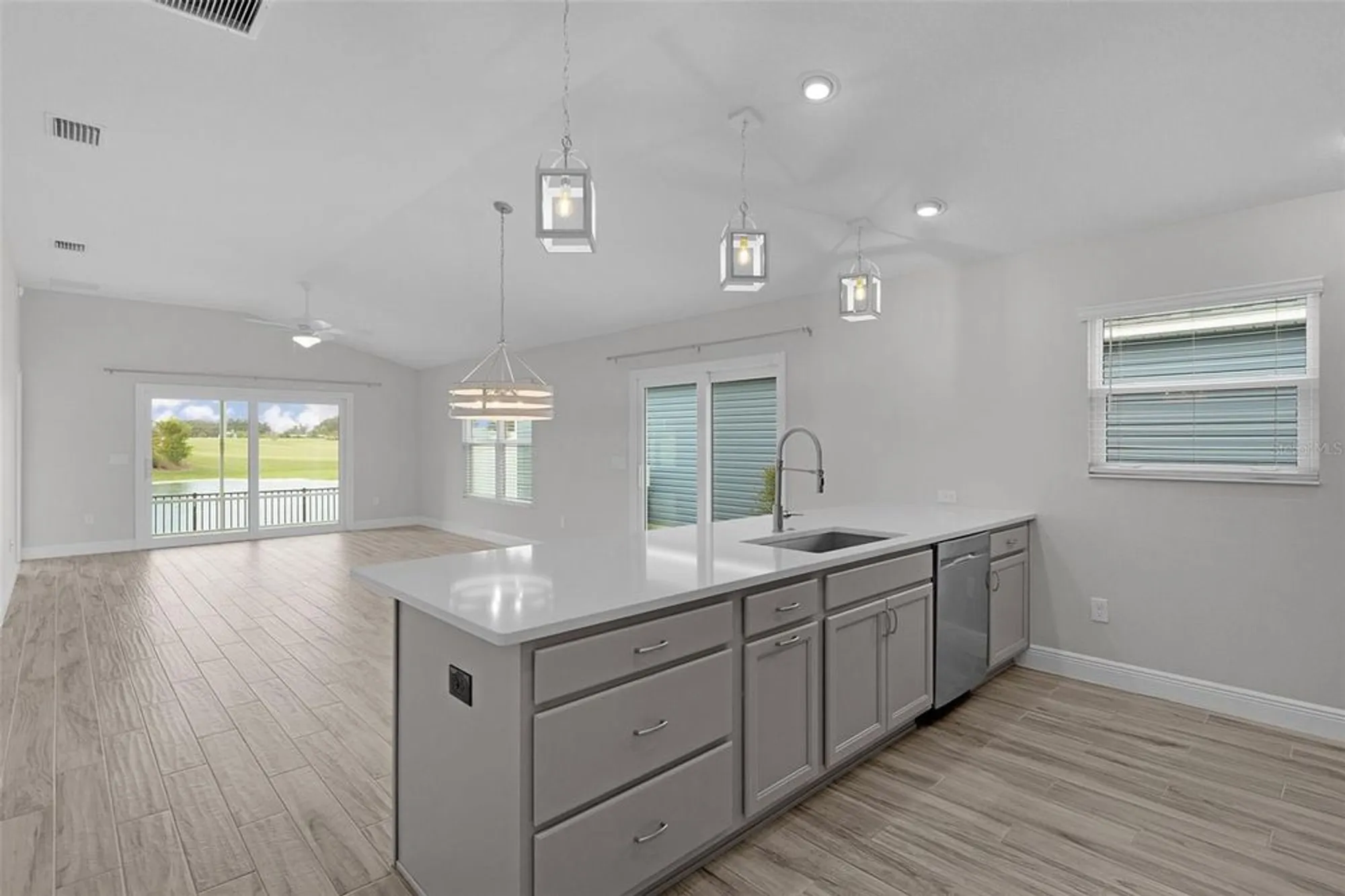 Property Slideshow image 9 of 39 | 6230 dingman way, The Villages, FL, 32163