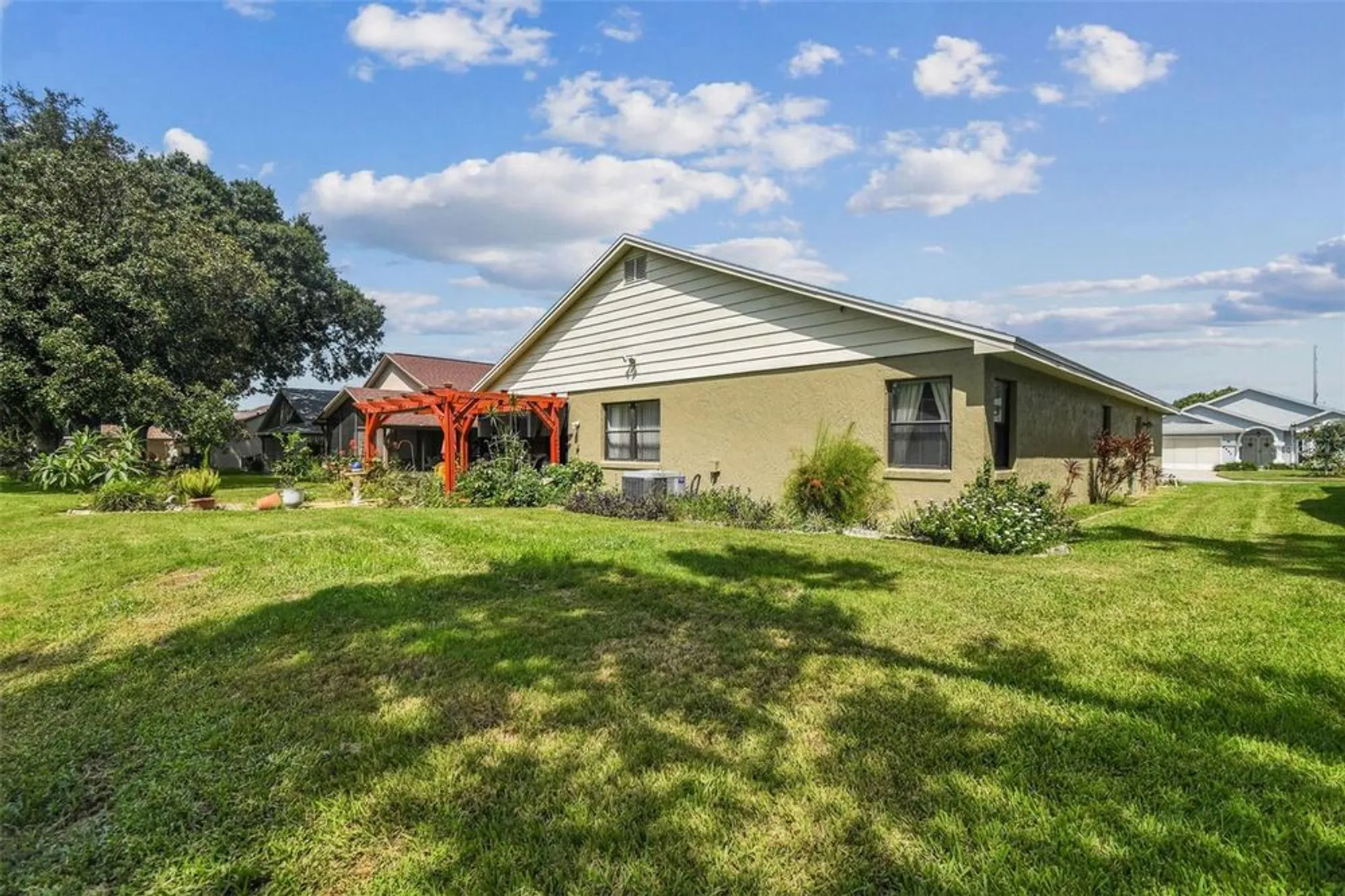 Property Slideshow image 62 of 98 | 6222 crane dr, Lakeland, FL, 33809