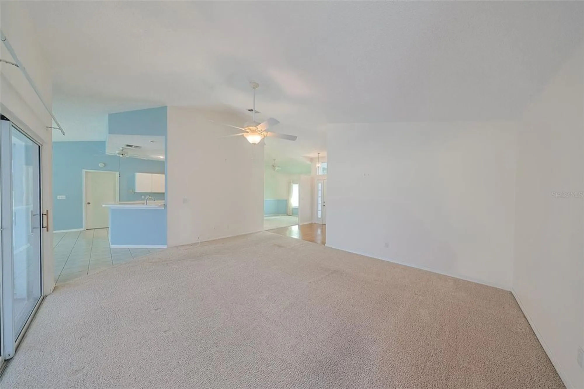 Property Slideshow image 14 of 42 | 352 caloosa palms ct, Sun City Center, FL, 33573