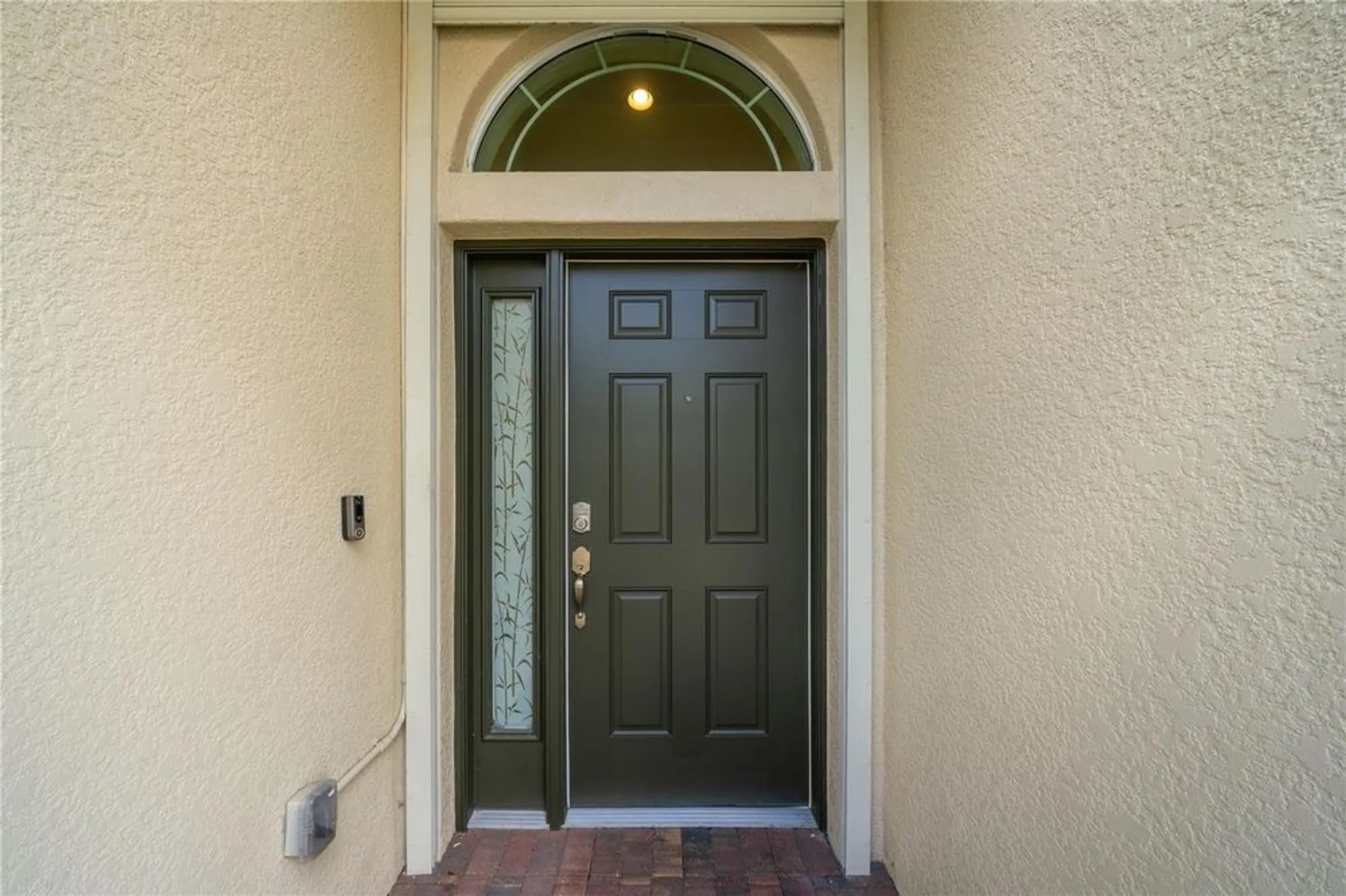 Property Slideshow image 7 of 57 | 802 chipper dr, Sun City Center, FL, 33573