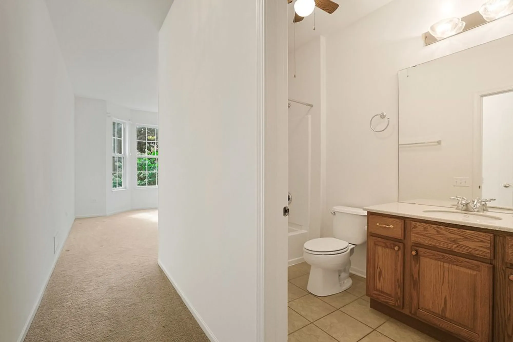 Property Slideshow image 20 of 30 | 13813 roosevelt dr, Huntley, IL, 60142