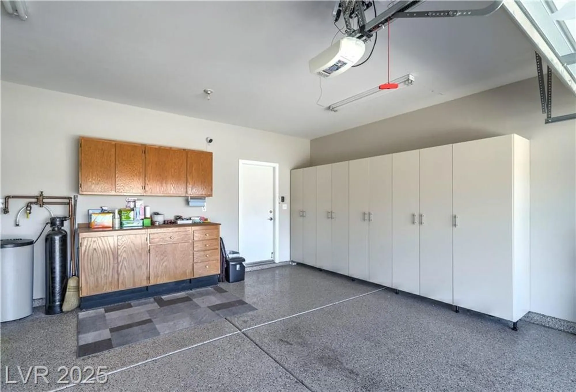 Property Slideshow image 17 of 21 | 2085 desert woods dr, Henderson, NV, 89012