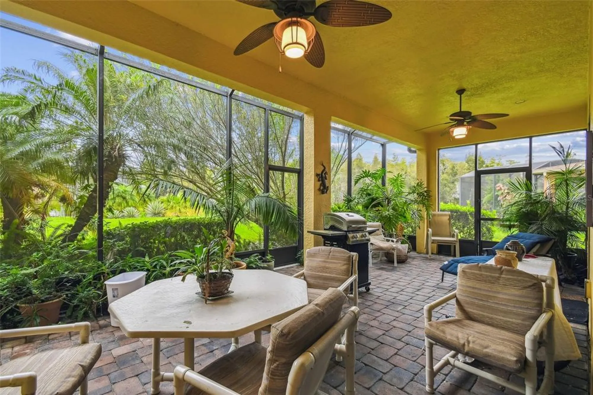 Property Slideshow image 37 of 59 | 861 bella viana rd, Kissimmee, FL, 34759