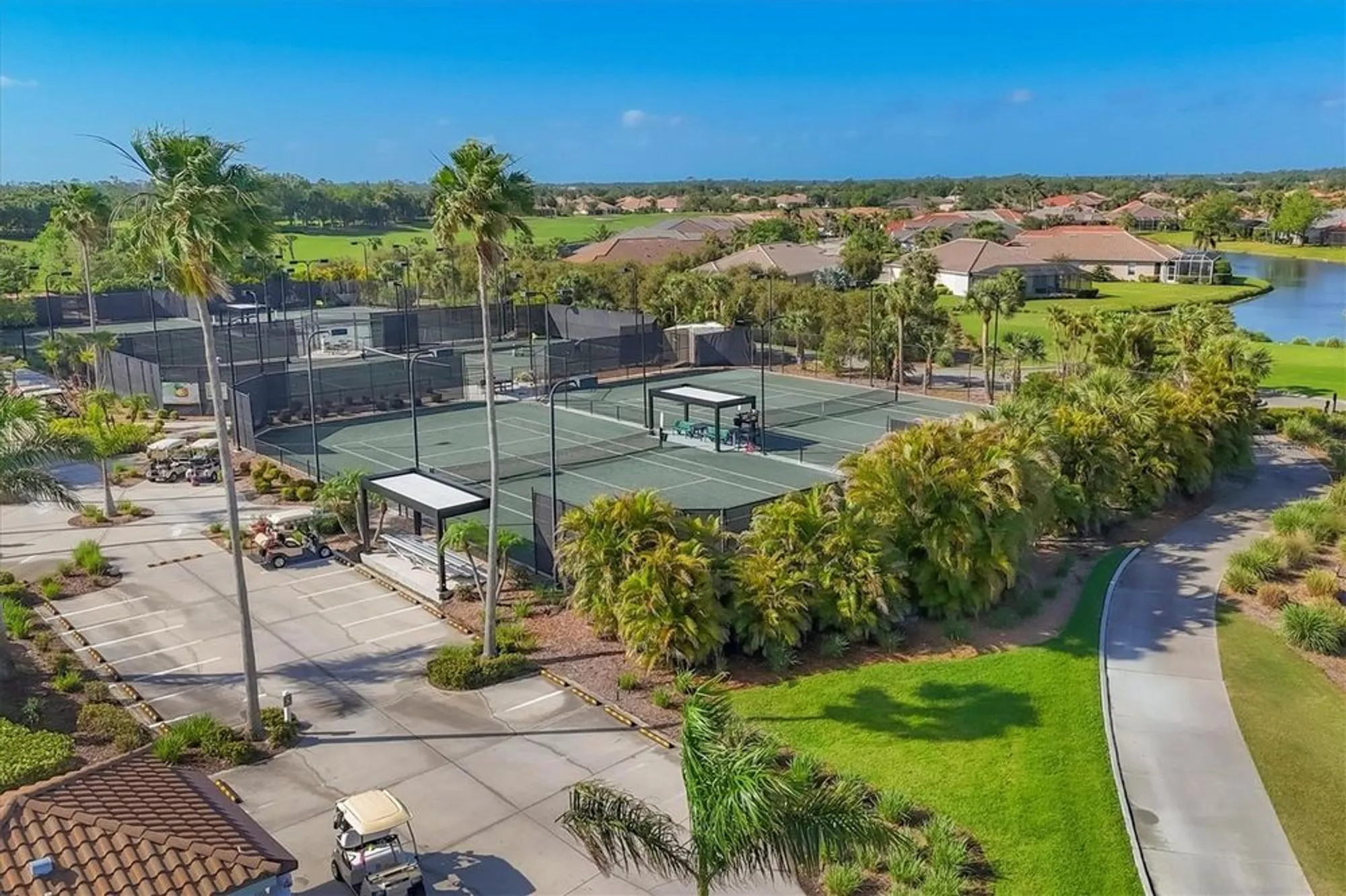 Property Slideshow image 51 of 76 | 4924 whispering oaks dr, North Port, FL, 34287