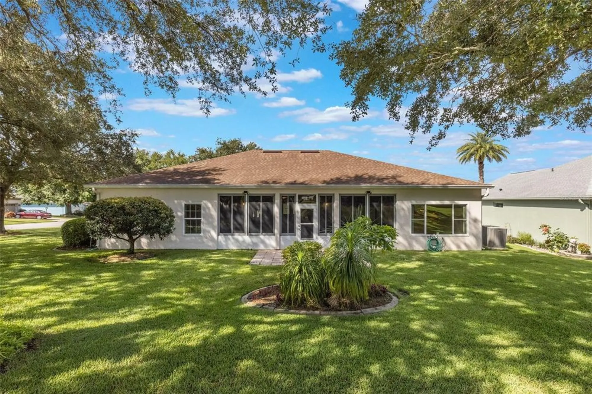 Property Slideshow image 7 of 61 | 24502 parlange ct, Leesburg, FL, 34748