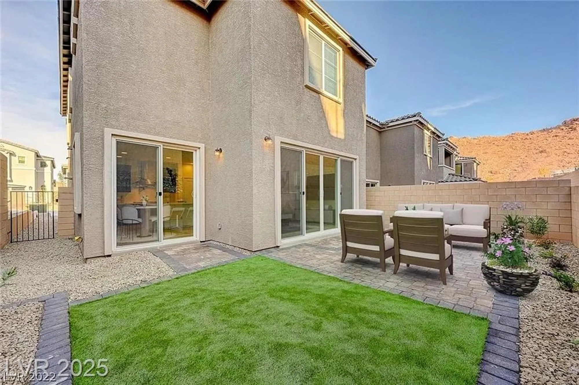 Property Slideshow image 19 of 20 | 31 castleton tower ct, Henderson, NV, 89011