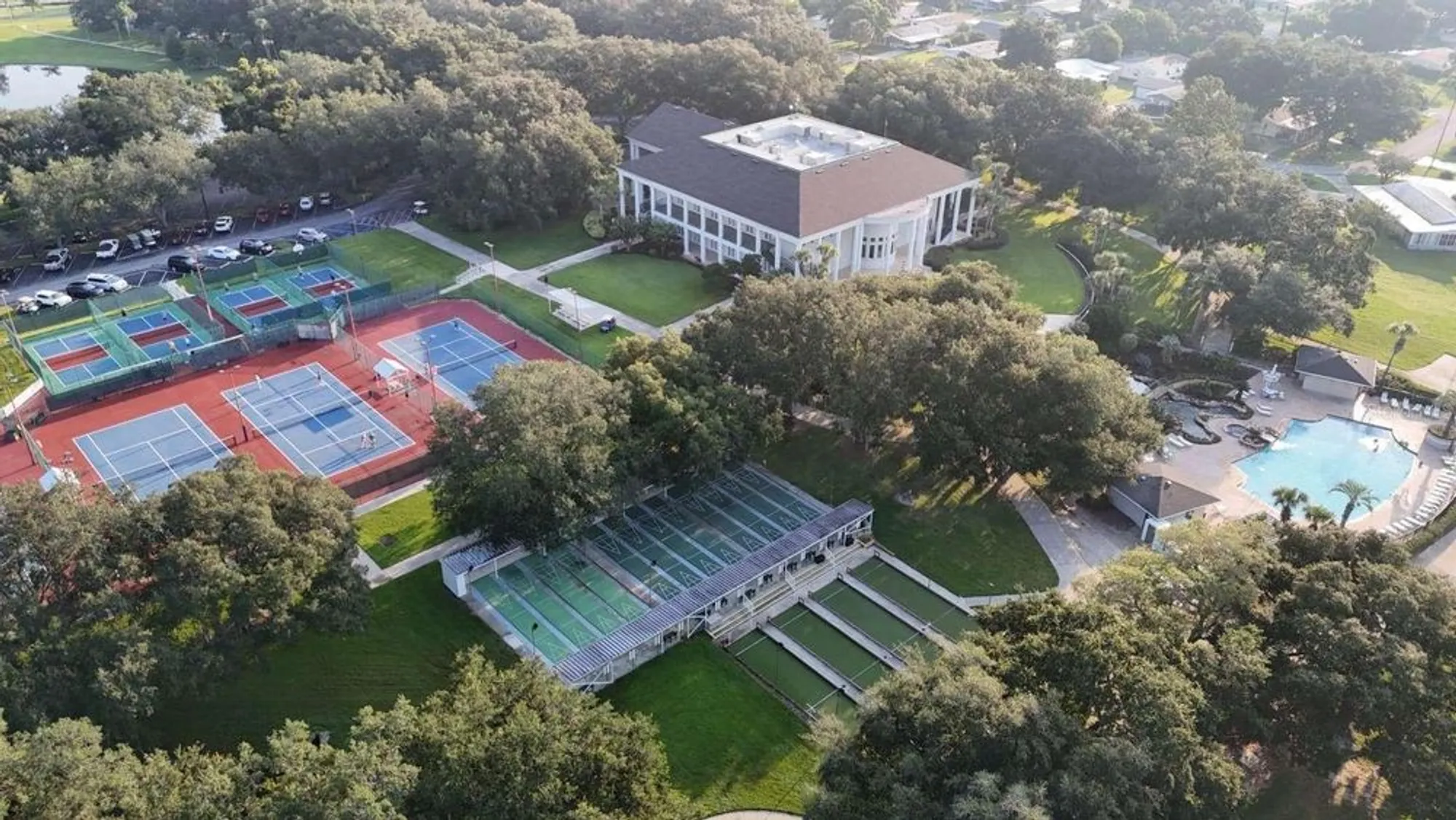 Property Slideshow image 18 of 29 | 24725 brightwater ct, Leesburg, FL, 34748