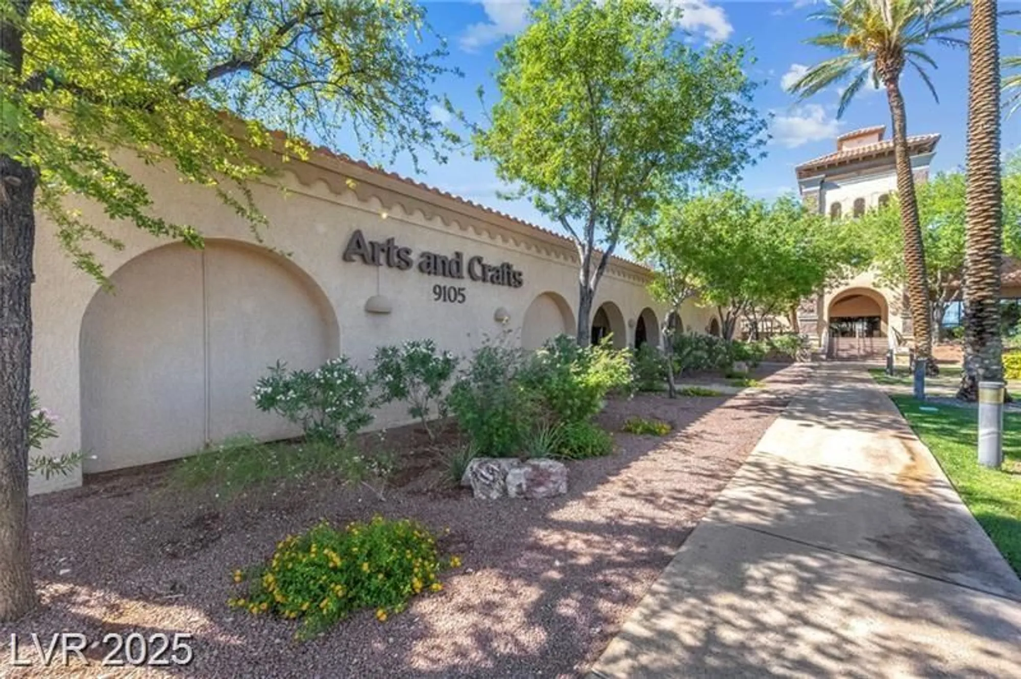 Property Slideshow image 49 of 98 | 10316 bent brook pl, Las Vegas, NV, 89134