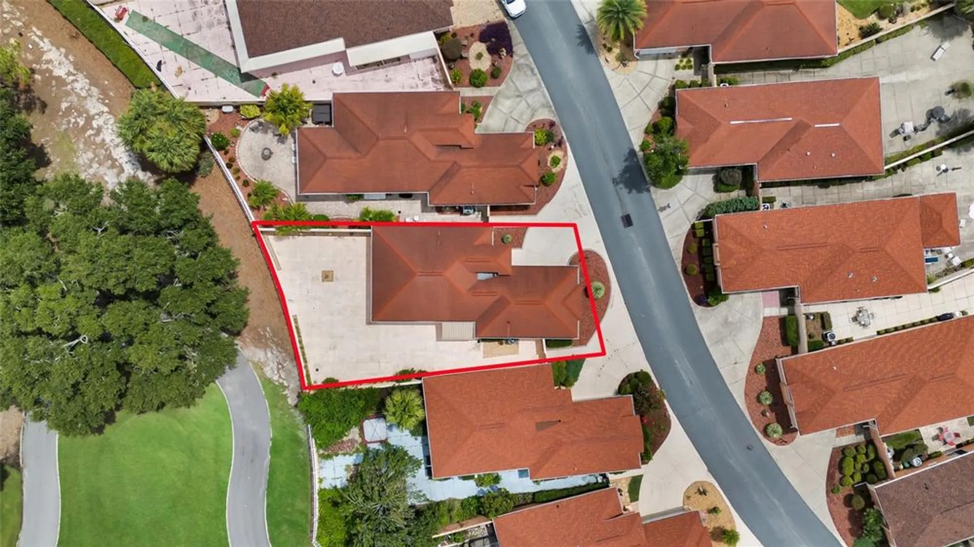 Property Slideshow image 40 of 45 | 916 medira dr, Lady Lake, FL, 32159