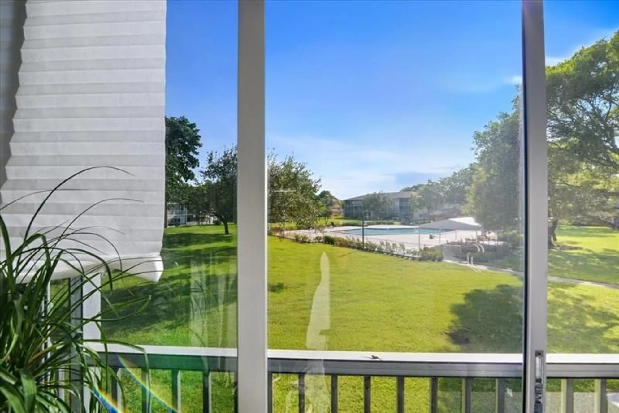 Property Slideshow image 12 of 29 | 13300 sw 1st st o206, Pembroke Pines, FL, 33027