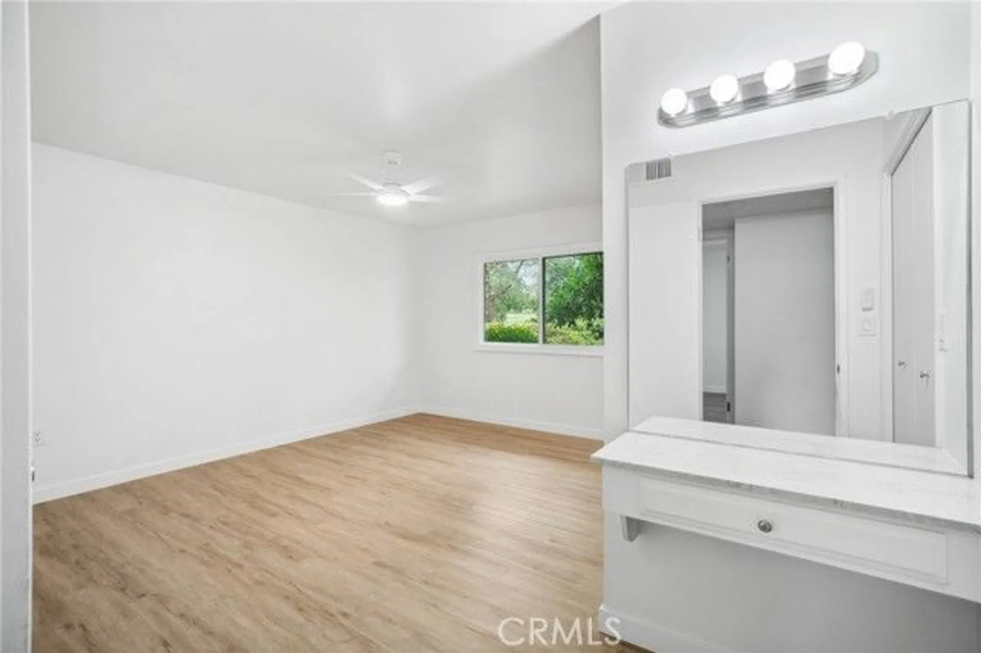 Property Slideshow image 13 of 23 | 28890 snead dr, Menifee, CA, 92586