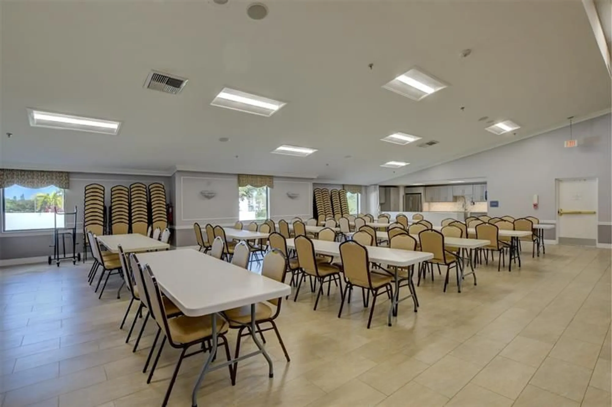 Property Slideshow image 39 of 39 | 3057 harwood e unit e, Deerfield Beach, FL, 33442