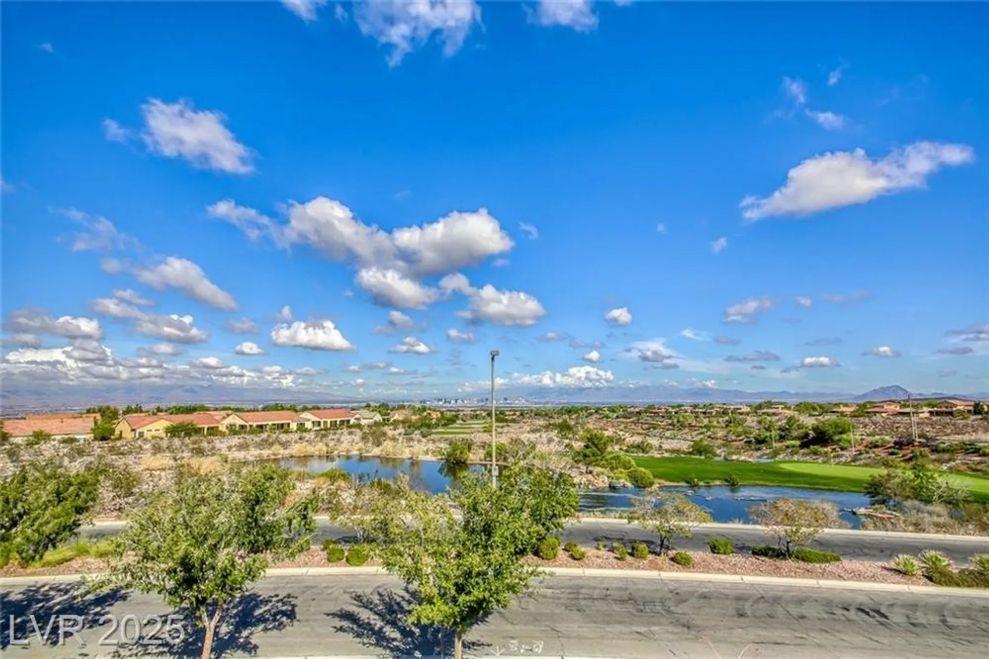 Property Slideshow image 31 of 43 | 2608 savannah springs ave, Henderson, NV, 89052